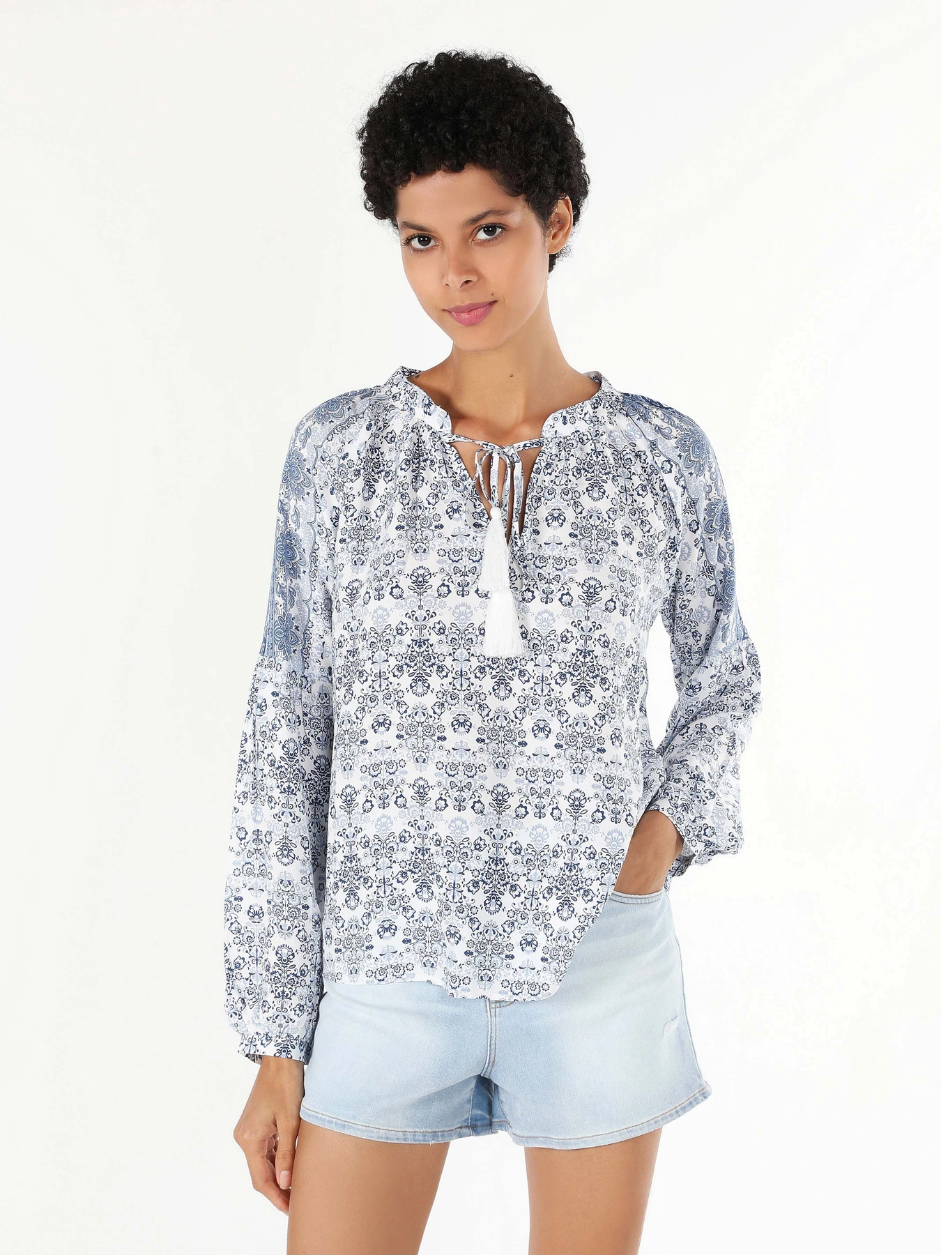 Сорочки Colin’s модель CL1057614BLE Сорочки Colin’s модель CL1057614BLE Фото