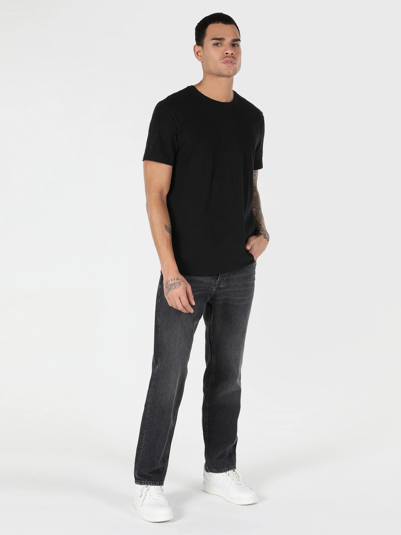 Футболки і поло Colin’s модель CL1058592BLK Футболки і поло Colin’s модель CL1058592BLK Фото