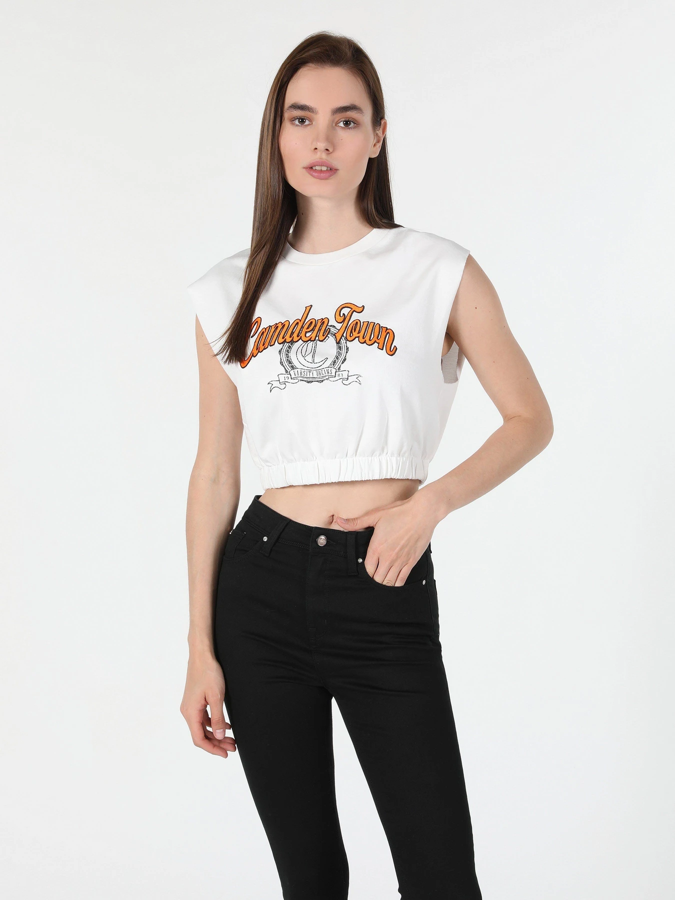Футболки і поло Colin’s модель CL1060563WHT Футболки і поло Colin’s модель CL1060563WHT Фото
