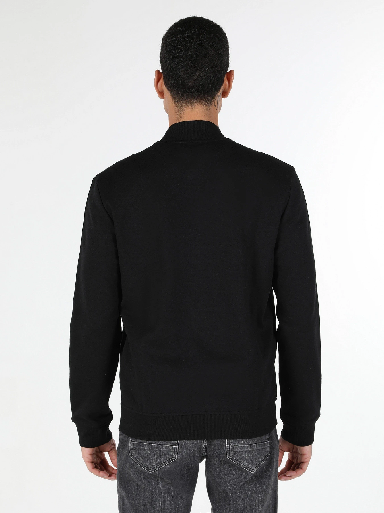 Худи и свитшоты Colin’s модель CL1061760BLK Худи и свитшоты Colin’s модель CL1061760BLK Фото