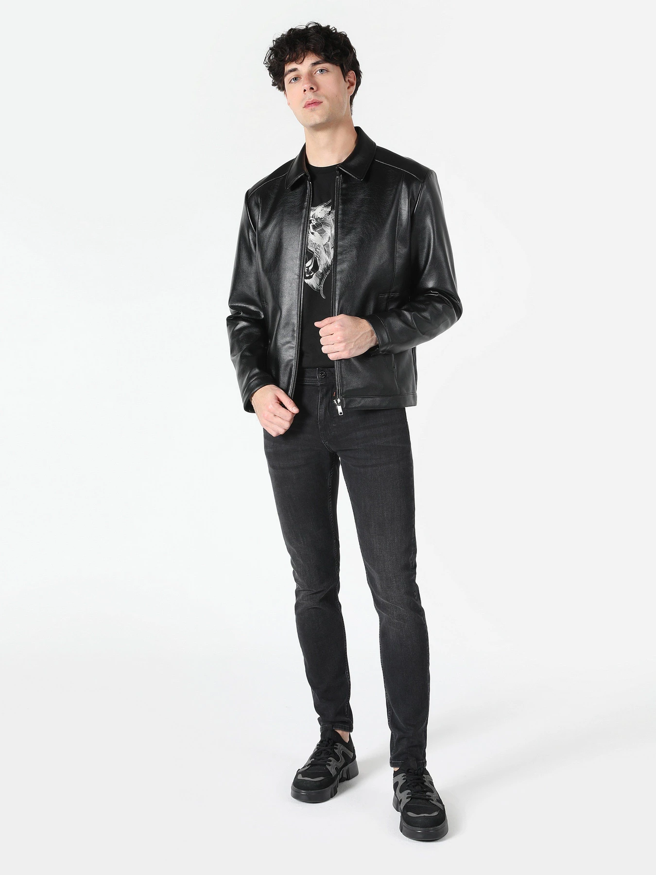 Куртки и дубленки Colin’s модель CL1061852BLK Куртки и дубленки Colin’s модель CL1061852BLK Фото