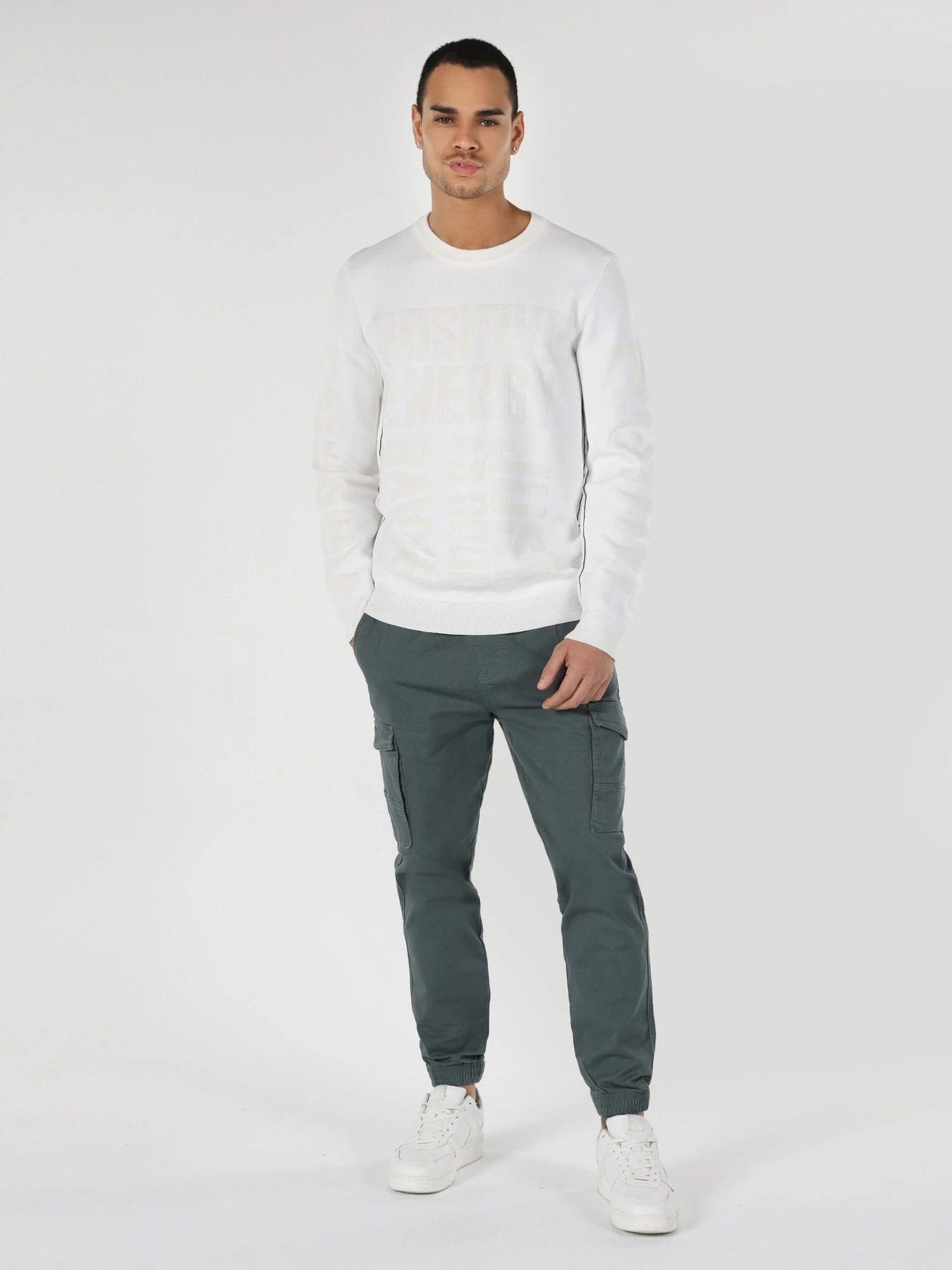 Светри та кардигани Colin’s модель CL1062328WHT Светри та кардигани Colin’s модель CL1062328WHT Фото