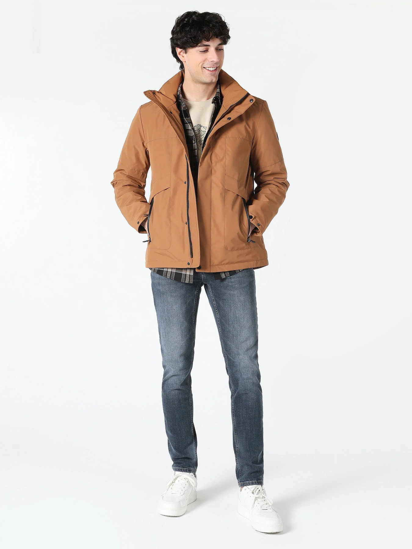 Куртки и дубленки Colin’s модель CL1062511CRM Куртки и дубленки Colin’s модель CL1062511CRM Фото