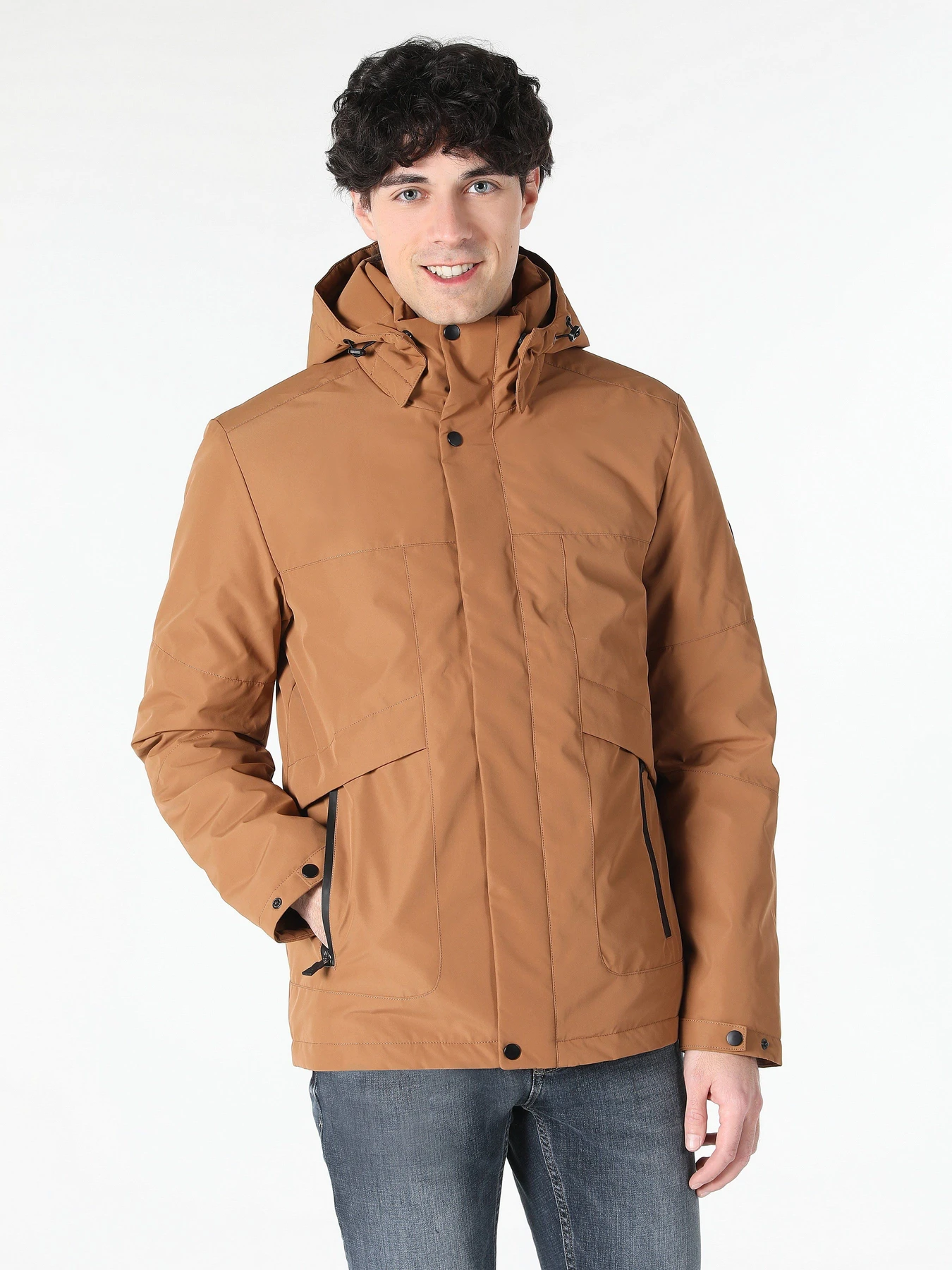 Куртки и дубленки Colin’s модель CL1062511CRM Куртки и дубленки Colin’s модель CL1062511CRM Фото
