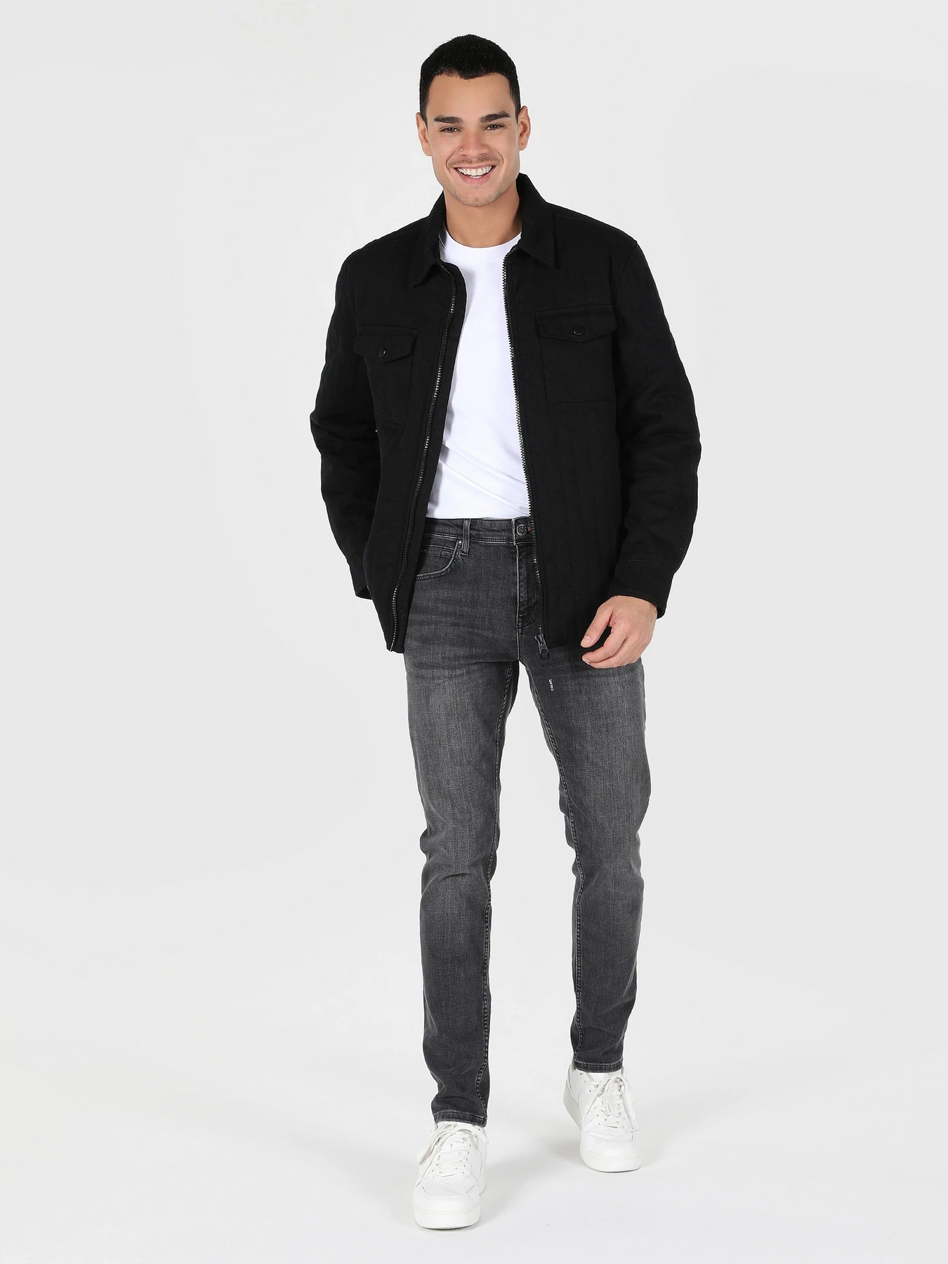Куртки и дубленки Colin’s модель CL1062534BLK Куртки и дубленки Colin’s модель CL1062534BLK Фото