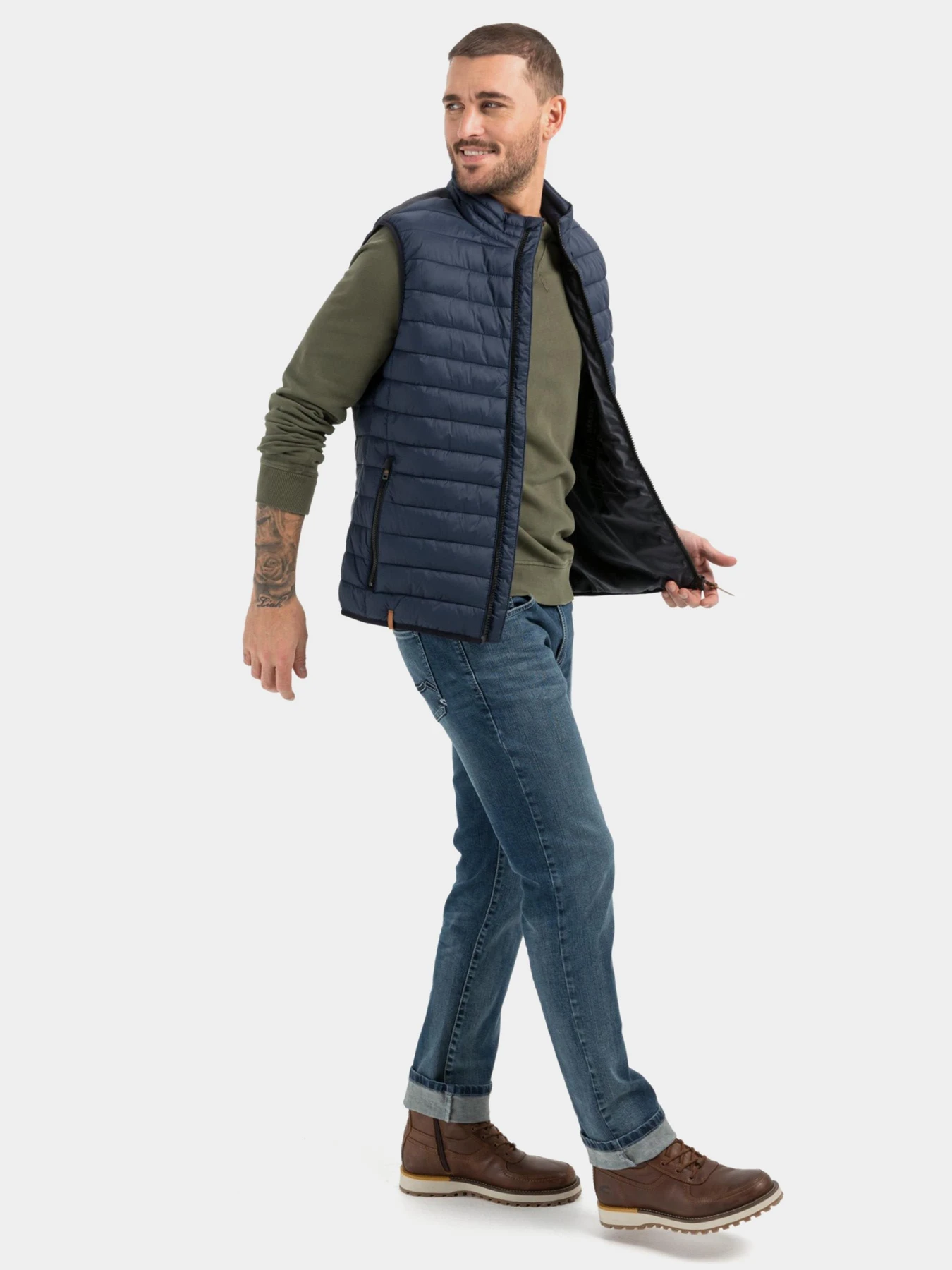 Куртки и дубленки Camel Active модель 460210-9E52-88 Темно-сірий Куртки и дубленки Camel Active модель 460210-9E52-88 Темно-сірий Фото