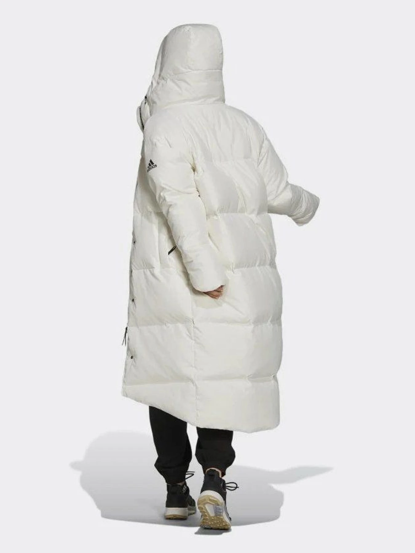 Куртки и дубленки Adidas BIG BAFFLE модель GQ2509 Фото