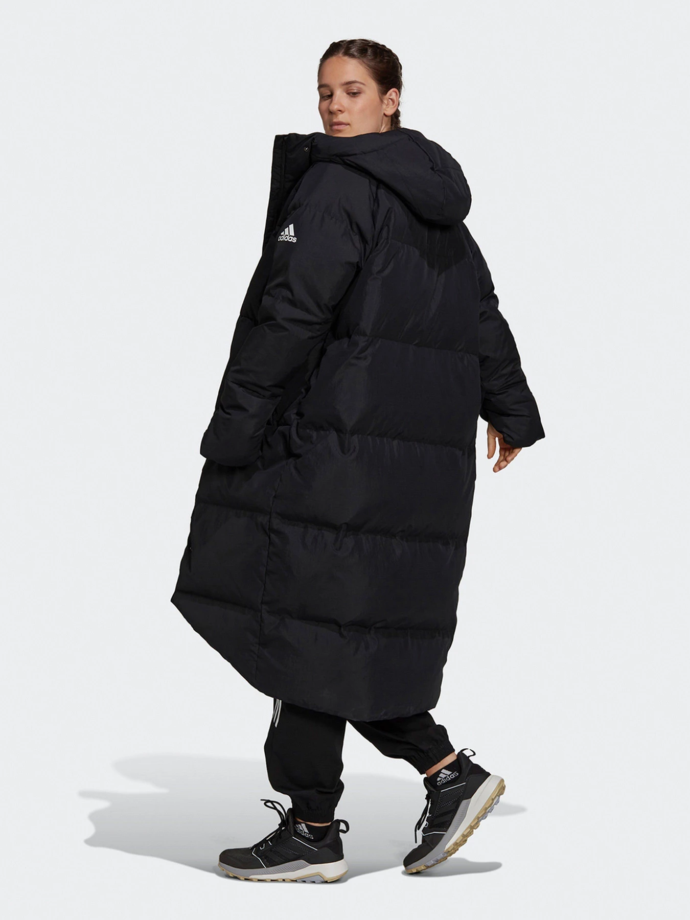 Куртки и дубленки Adidas W BIG BAFFLE C модель GT6539 Фото