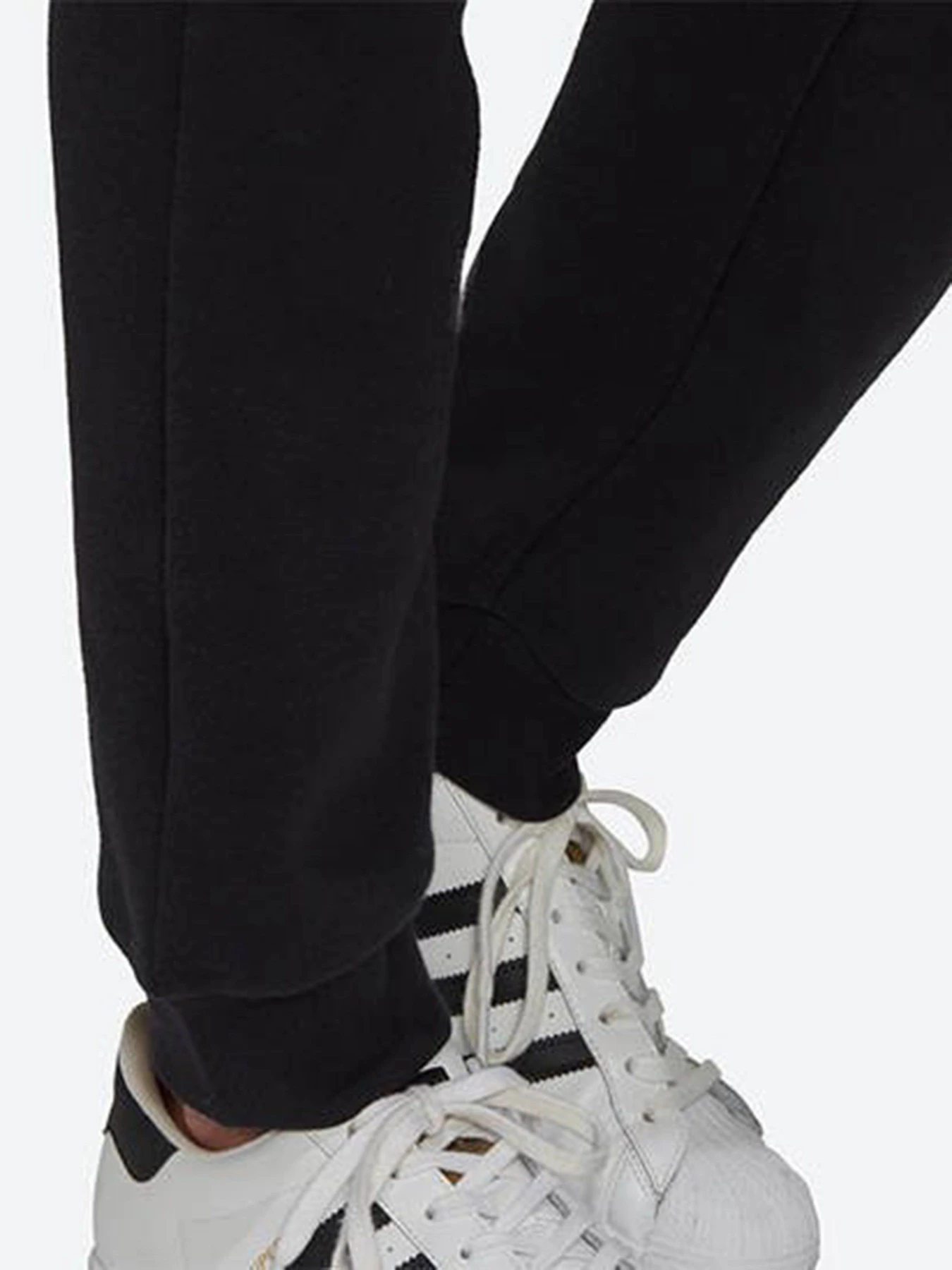 Брюки Adidas ADICOLOR ESSENTIALS TREFOIL модель H34657 Брюки Adidas ADICOLOR ESSENTIALS TREFOIL модель H34657 Фото