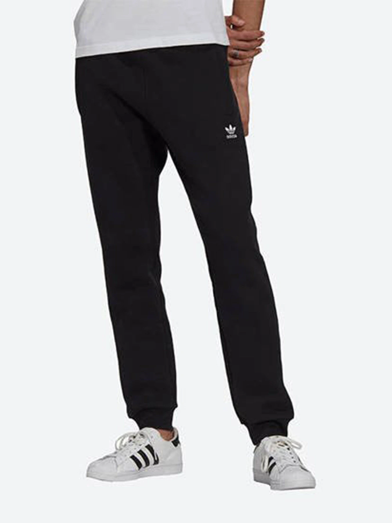 Брюки Adidas ADICOLOR ESSENTIALS TREFOIL модель H34657 Брюки Adidas ADICOLOR ESSENTIALS TREFOIL модель H34657 Фото