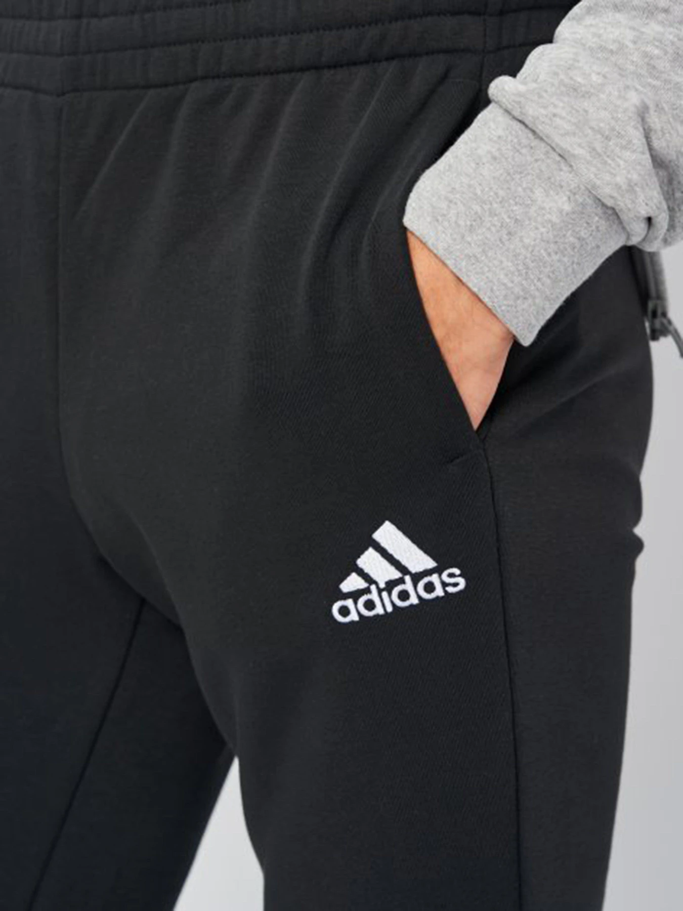 Костюмы Adidas Essentials 3-Stripes модель GK9975 Фото