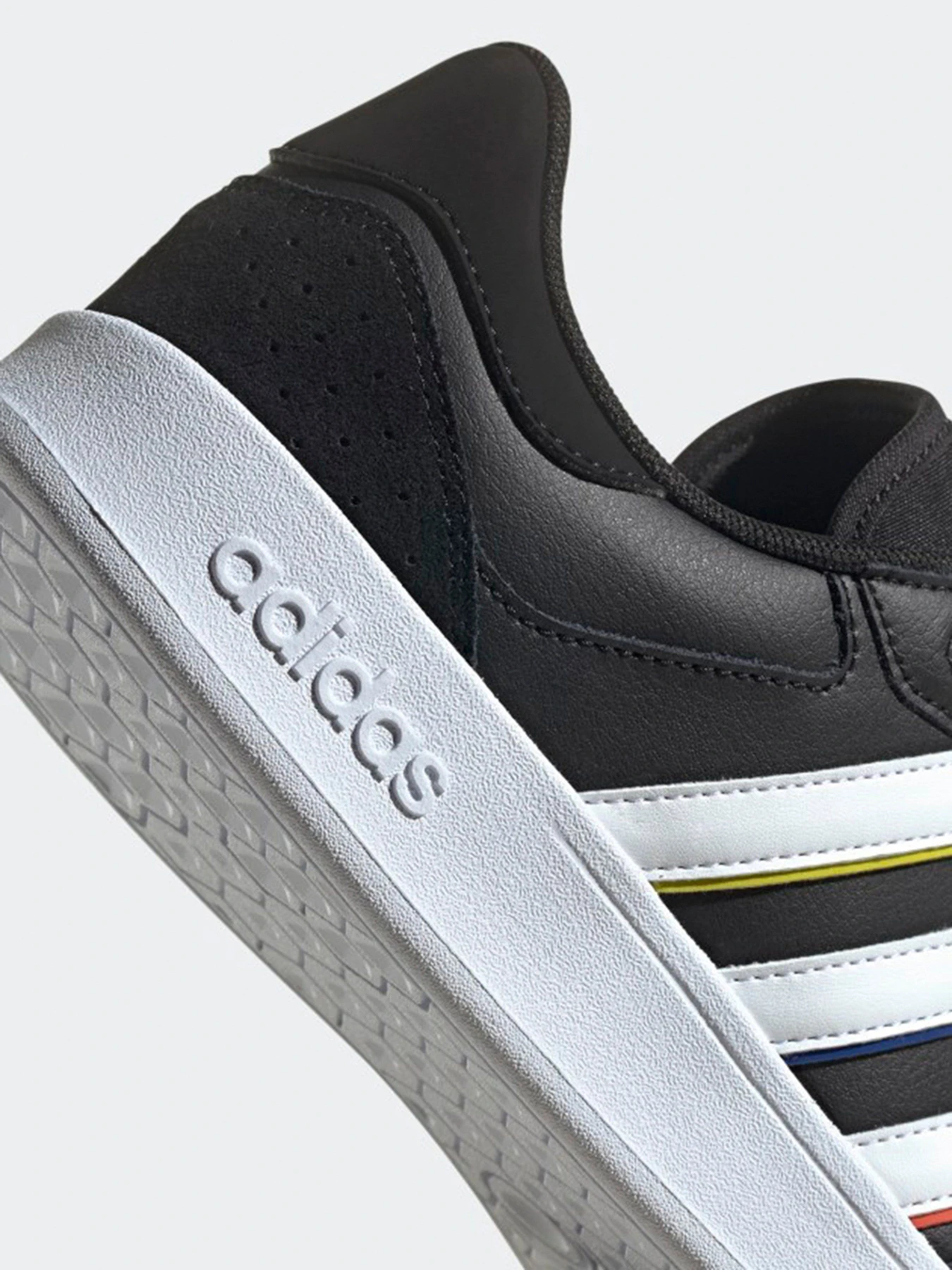 Кеды Adidas Breaknet Plus Sportswear модель H01990 Кеды Adidas Breaknet Plus Sportswear модель H01990 Фото