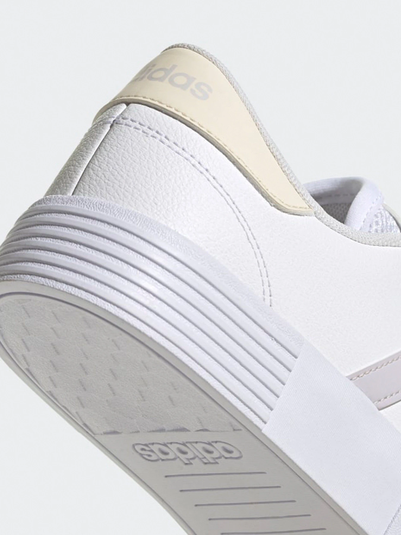 Кеди Adidas COURT BOLD модель GZ2694 Фото