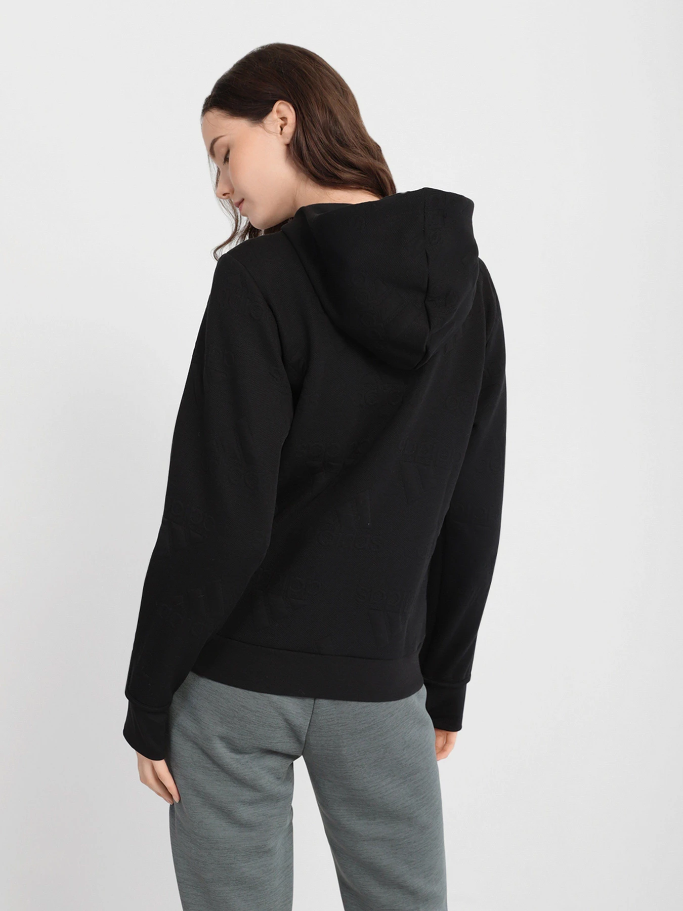 Худи и свитшоты Adidas AEROREADY Jacquard Full-Zip Logo модель GC7039 Худи и свитшоты Adidas AEROREADY Jacquard Full-Zip Logo модель GC7039 Фото