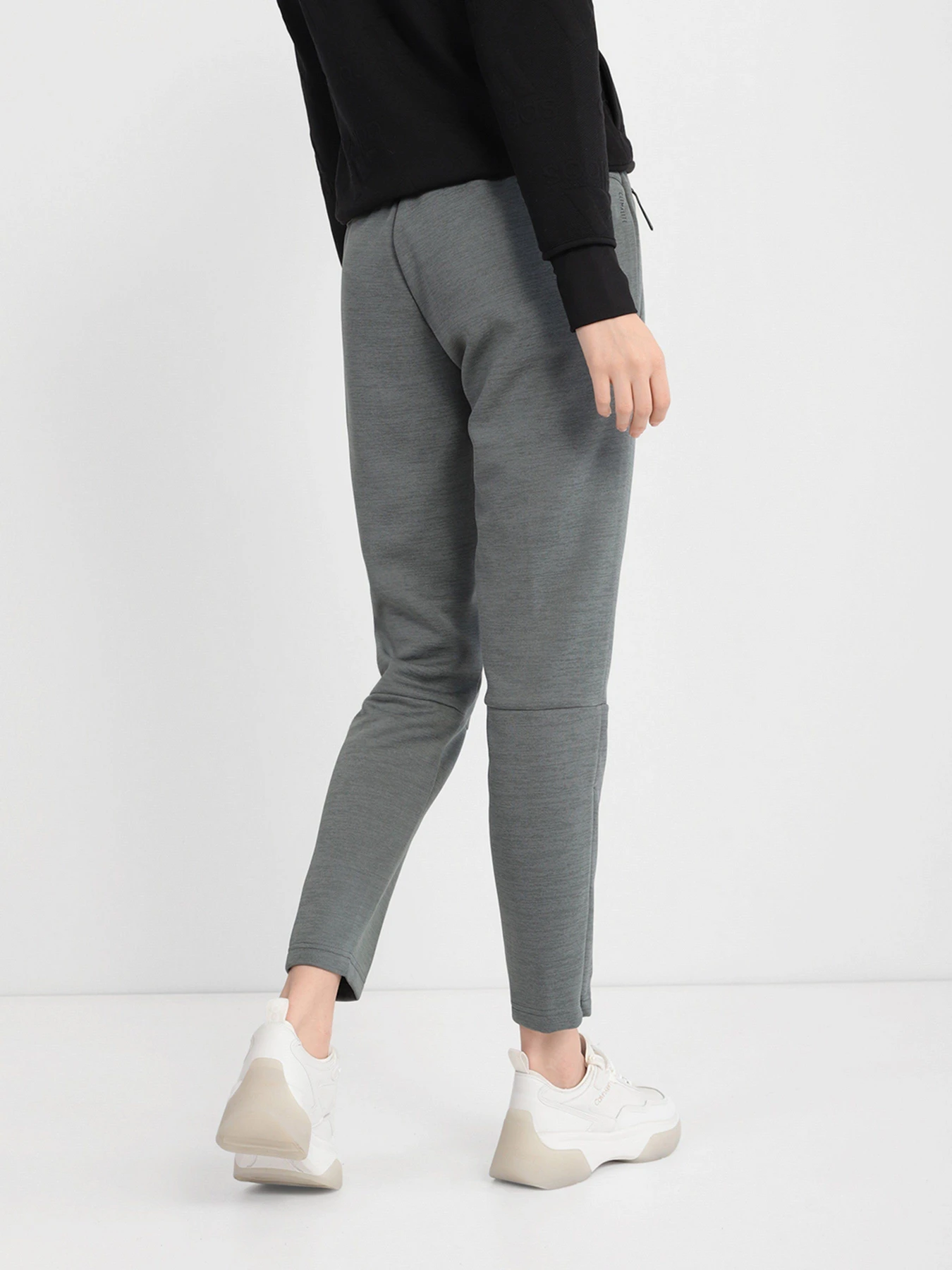 Брюки Adidas Z.N.E. модель DY9340 Брюки Adidas Z.N.E. модель DY9340 Фото