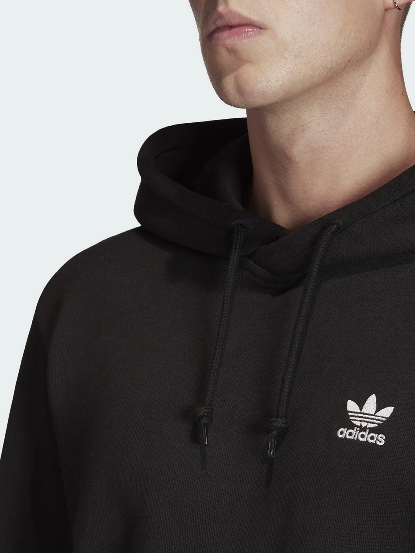 Худи и свитшоты Adidas Trefoil Essentials модель FM9956 Фото