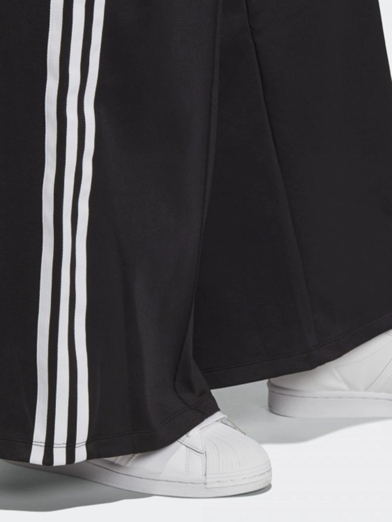Брюки Adidas PRIMEBLUE RELAXED модель GD2273 Фото