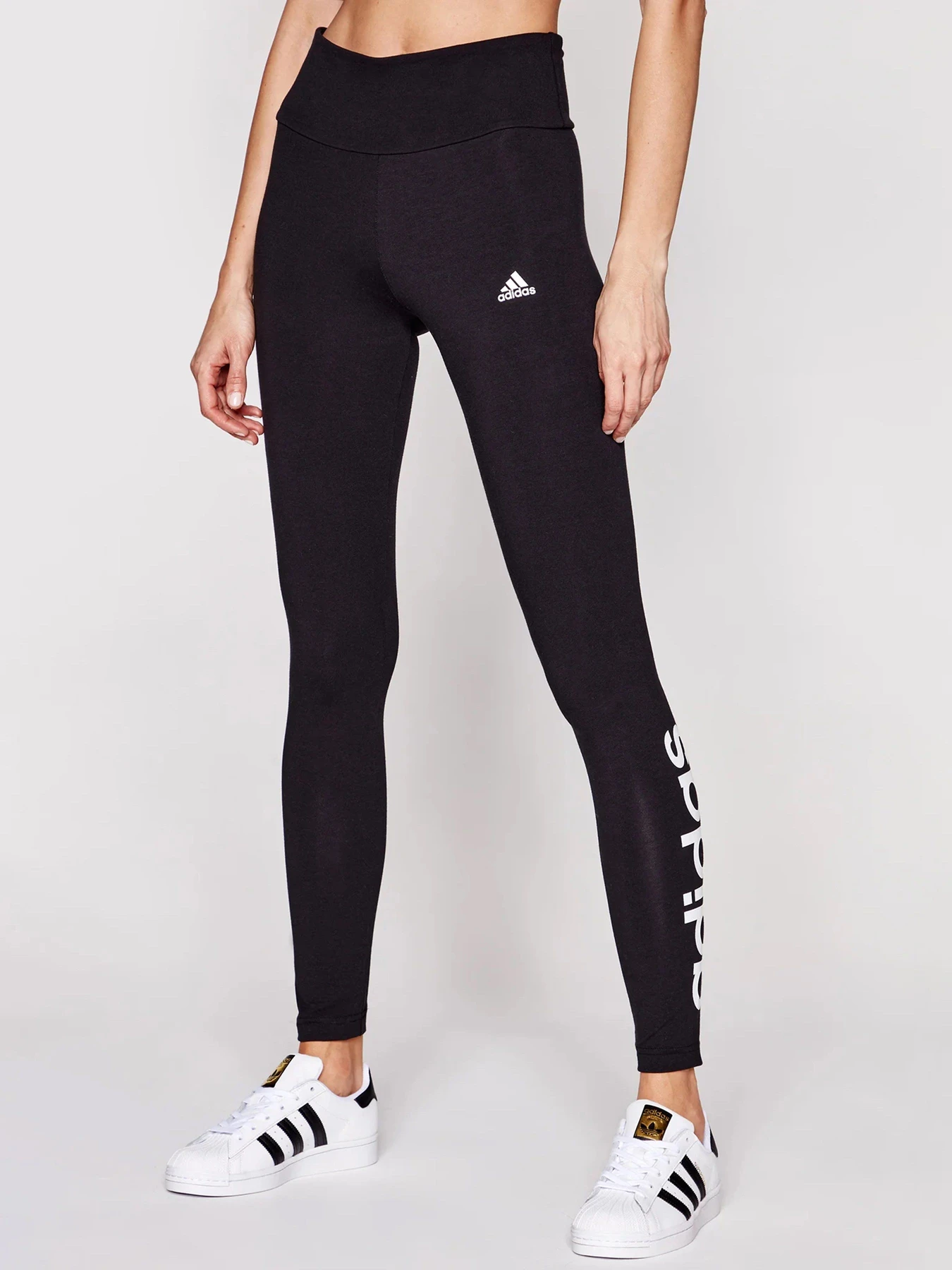 Брюки Adidas LOUNGEWEAR ESSENTIALS модель GL0633 Брюки Adidas LOUNGEWEAR ESSENTIALS модель GL0633 Фото