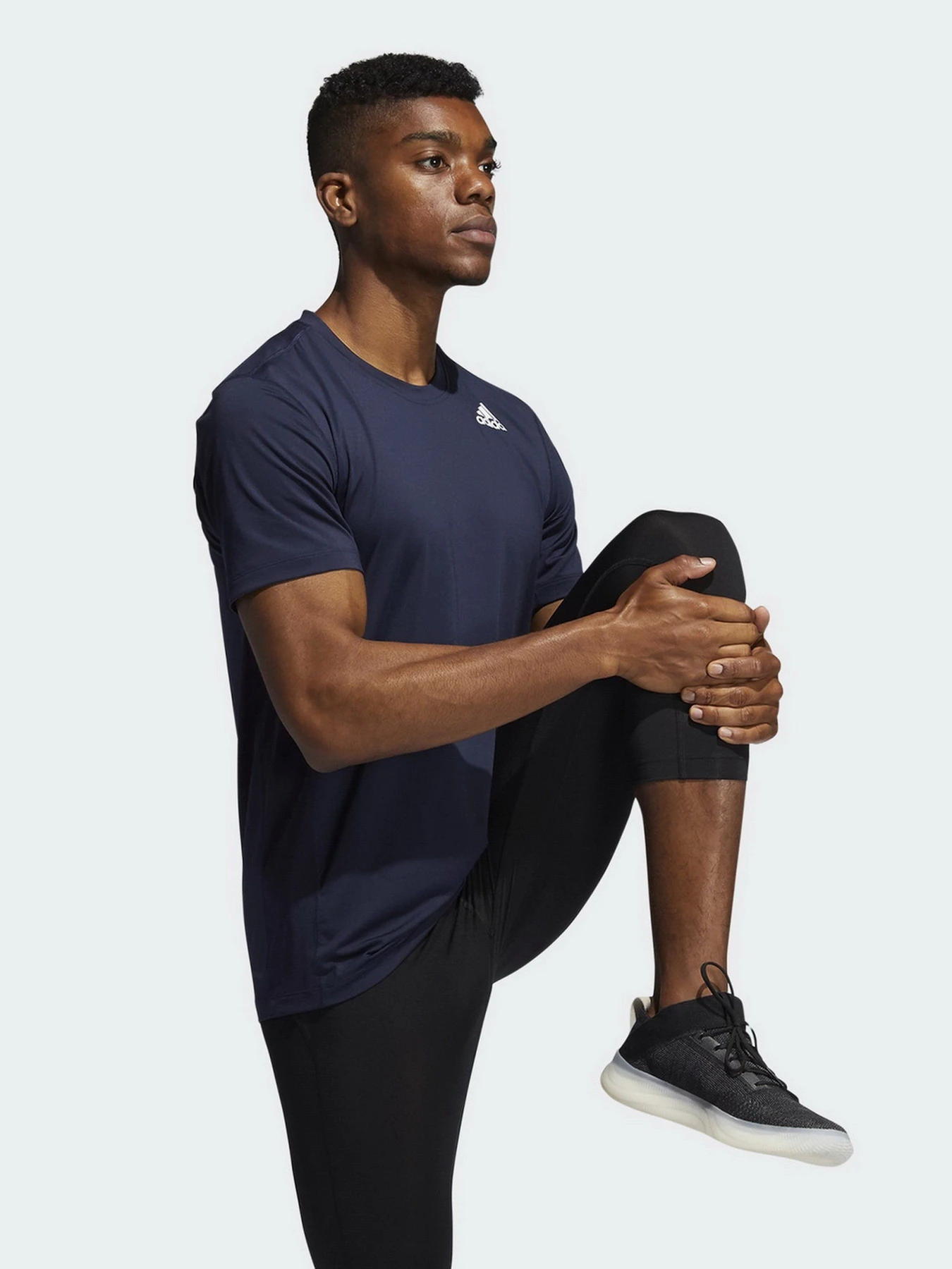 Футболки и поло Adidas Techfit 3-Stripes модель GL9881 Футболки и поло Adidas Techfit 3-Stripes модель GL9881 Фото