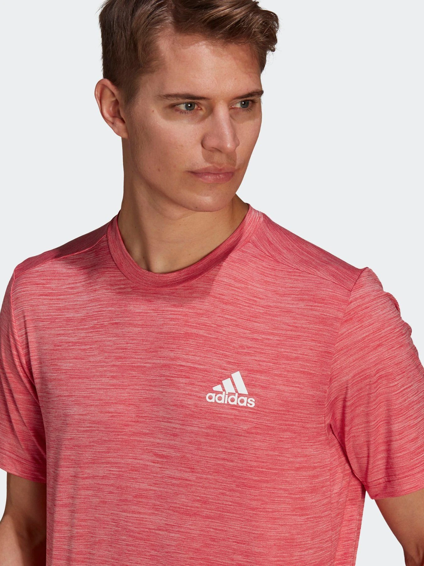 Футболки и поло Adidas Aeroready Designed To Move модель GM3861 Футболки и поло Adidas Aeroready Designed To Move модель GM3861 Фото