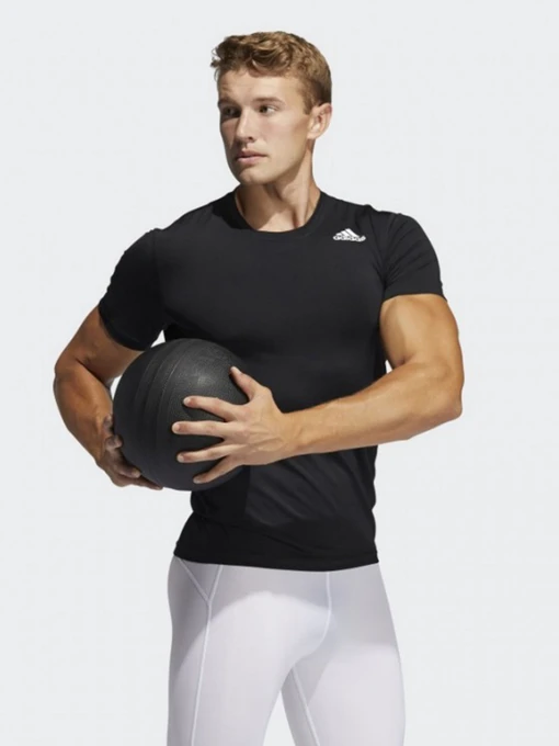 Футболки и поло Adidas Techfit Performance модель GM5037 Фото