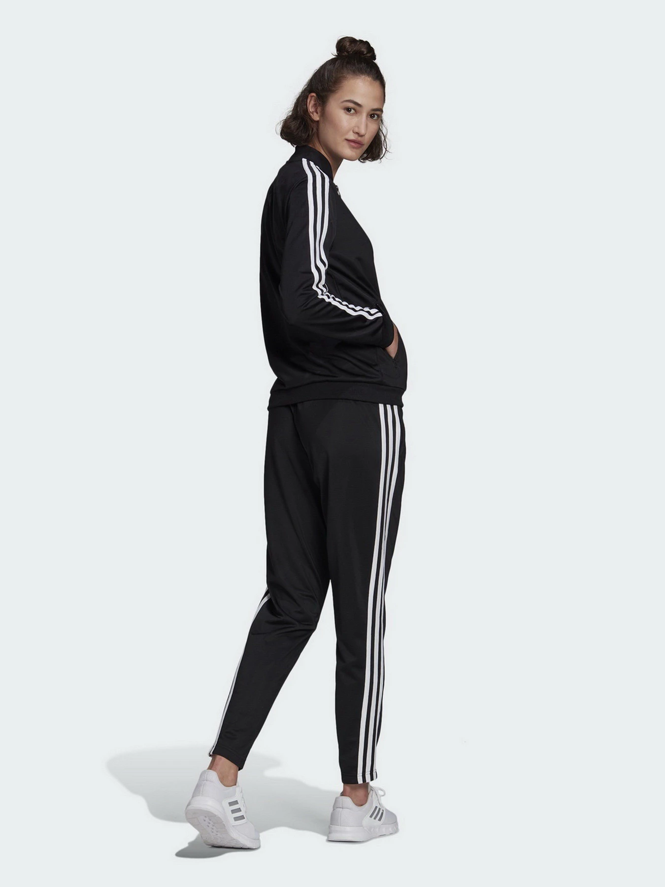 Костюмы Adidas Essentials 3-Stripes модель GM5534 Фото