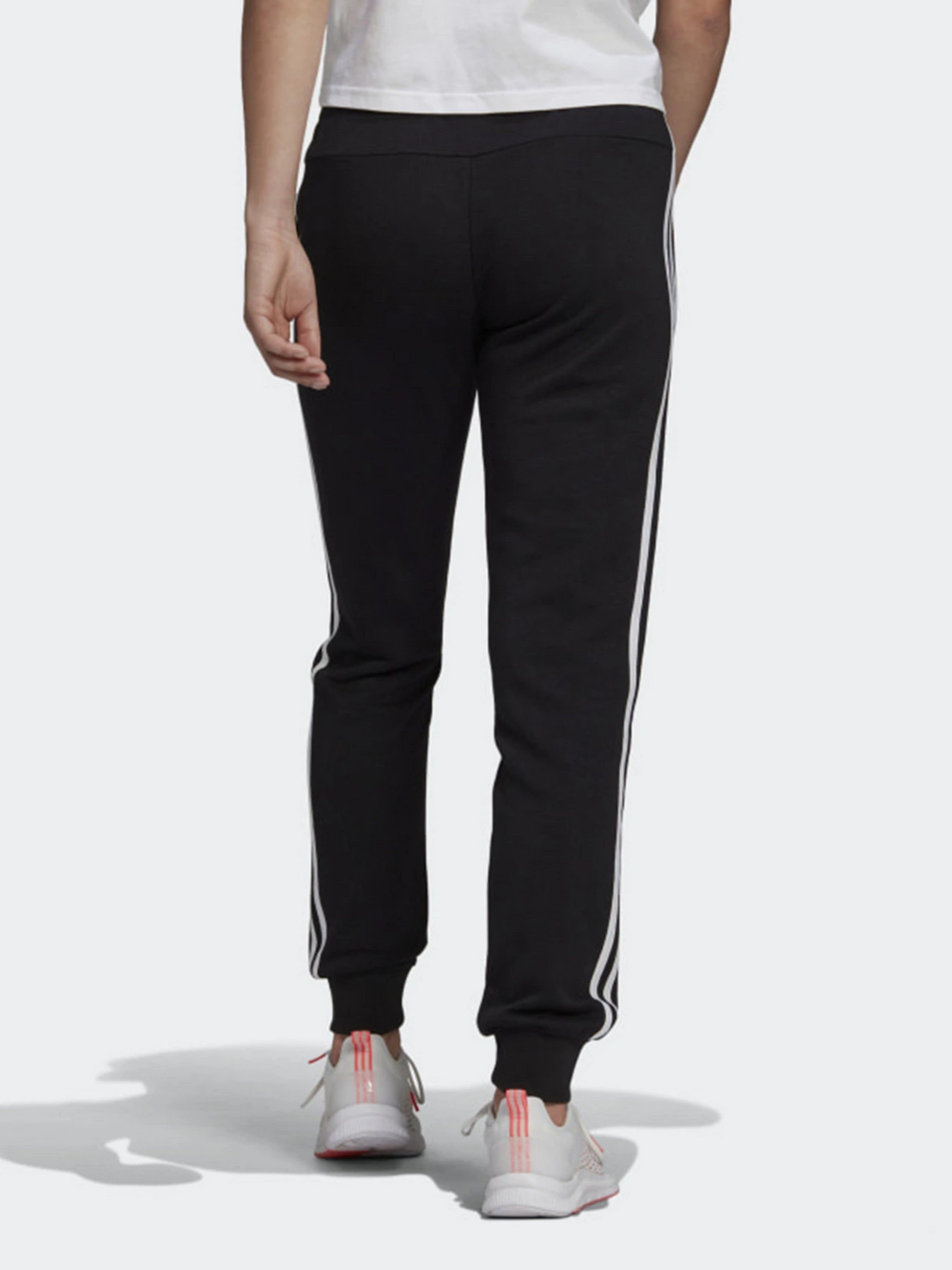 Брюки Adidas Essentials 3-Stripes модель GM8733 Брюки Adidas Essentials 3-Stripes модель GM8733 Фото