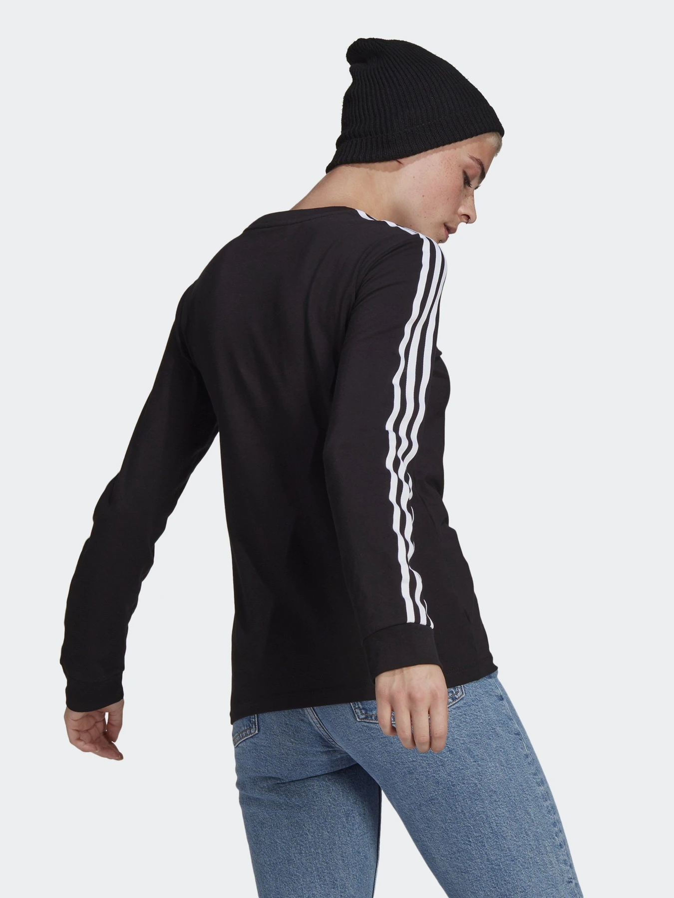 Худи и свитшоты Adidas ADICOLOR CLASSICS модель GN2911 Худи и свитшоты Adidas ADICOLOR CLASSICS модель GN2911 Фото