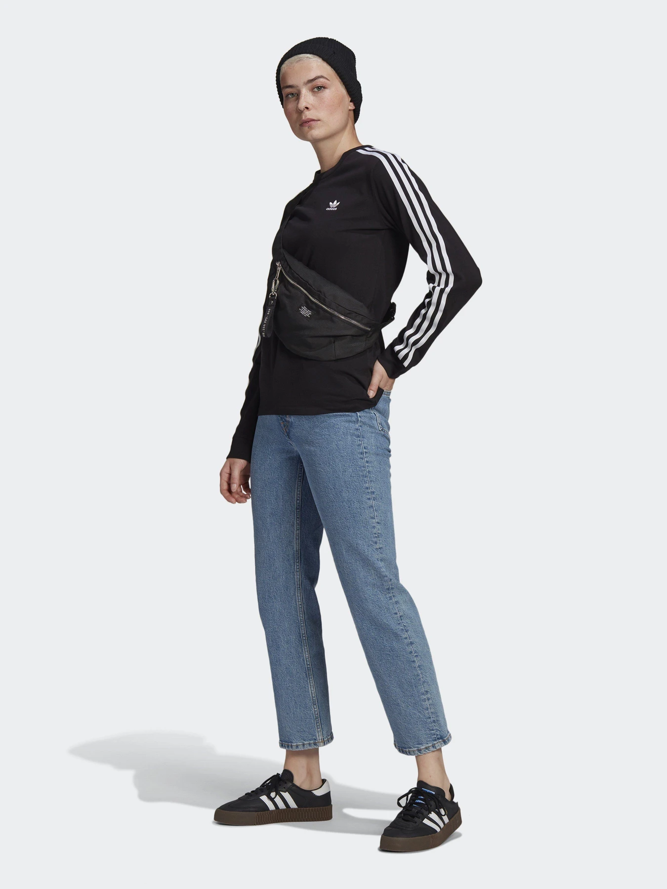 Худи и свитшоты Adidas ADICOLOR CLASSICS модель GN2911 Худи и свитшоты Adidas ADICOLOR CLASSICS модель GN2911 Фото