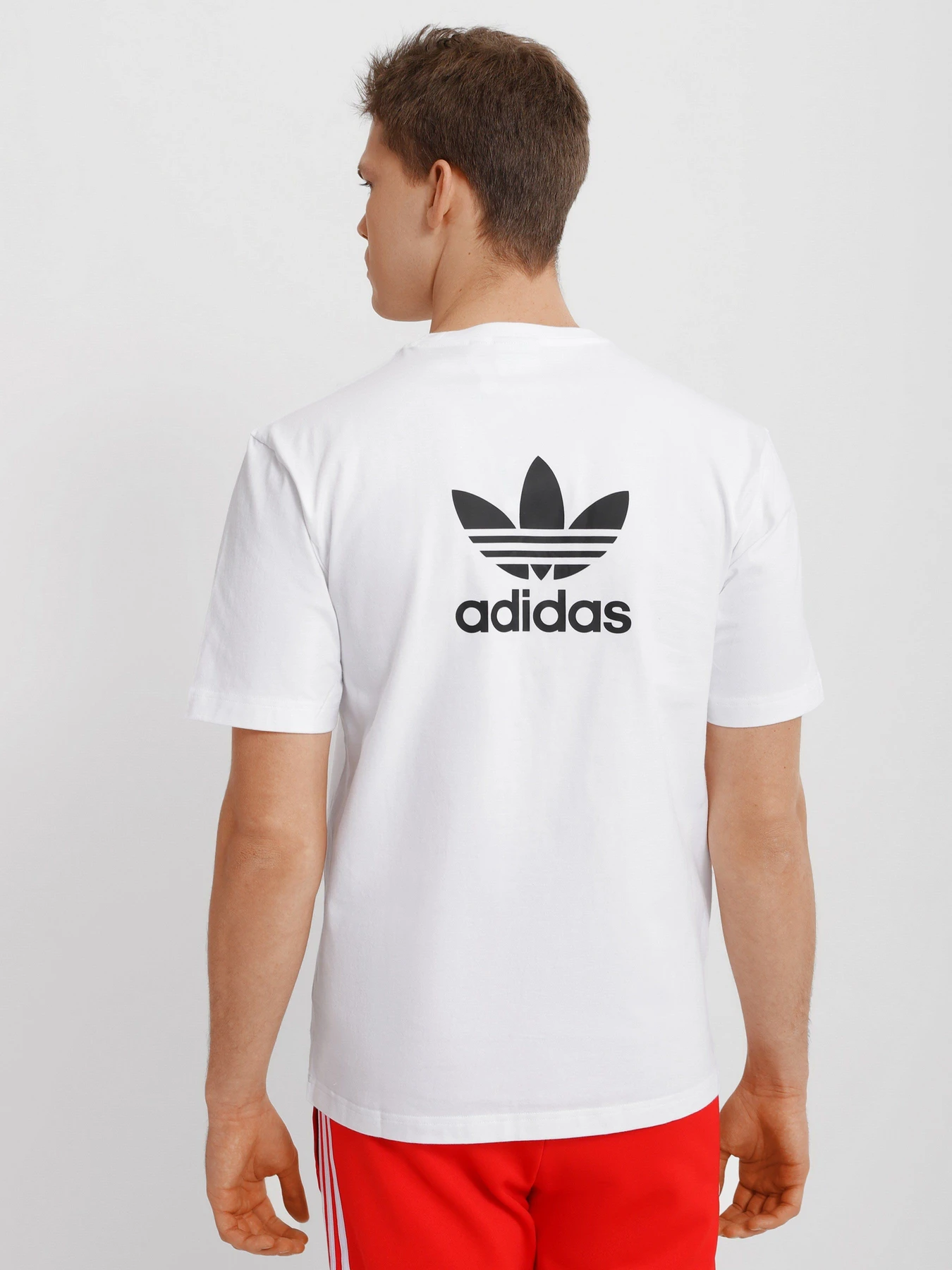 Футболки і поло Adidas Adicolor Classics Trefoil Boxy модель GN3453 Футболки і поло Adidas Adicolor Classics Trefoil Boxy модель GN3453 Фото