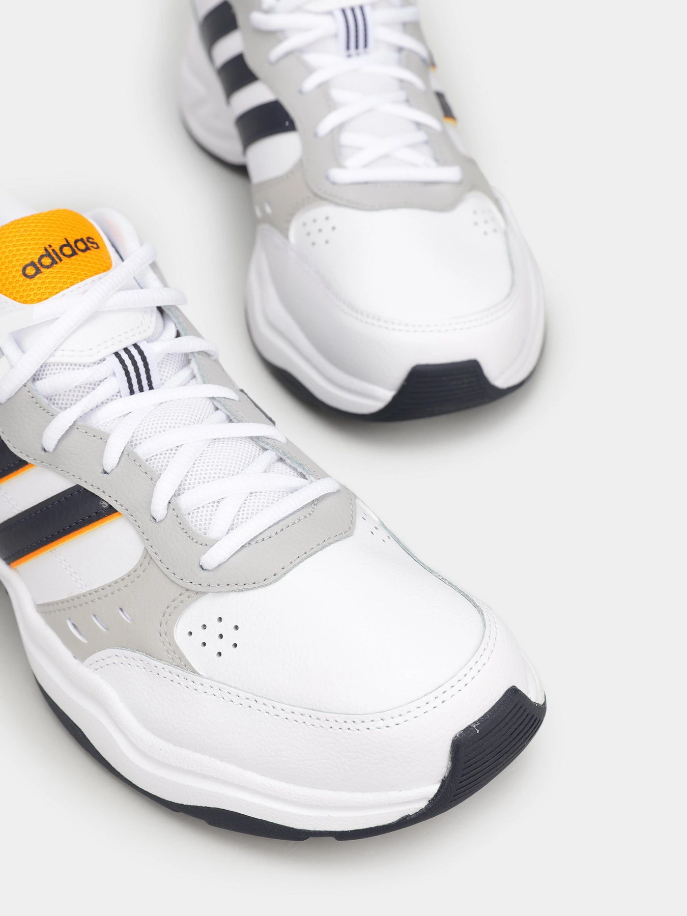 Кроссовки Adidas Strutter Performance модель GX0670 Фото