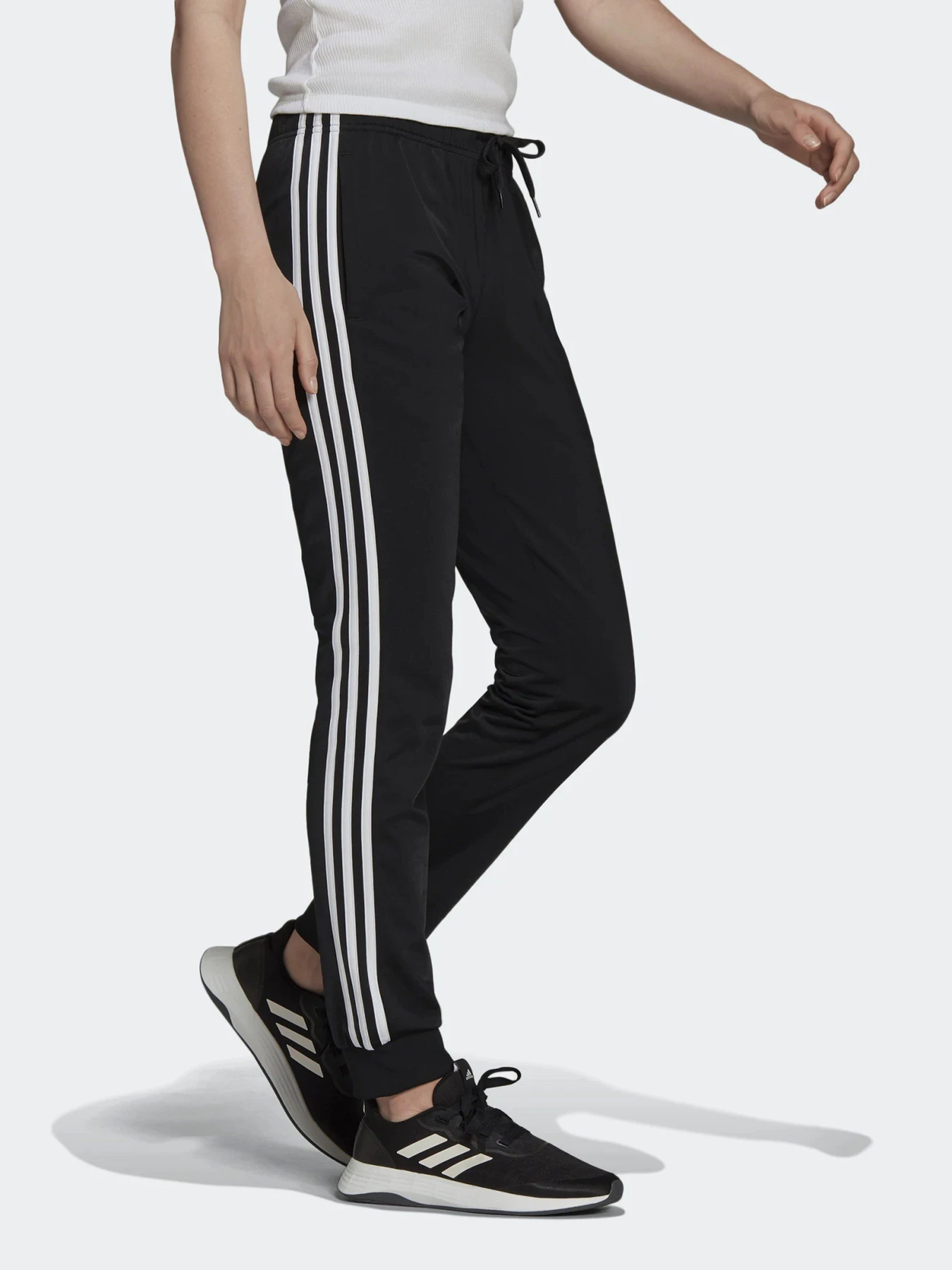 Брюки Adidas PRIMEGREEN ESSENTIALS WARM-UP 3-STRIPES модель H48447 Брюки Adidas PRIMEGREEN ESSENTIALS WARM-UP 3-STRIPES модель H48447 Фото