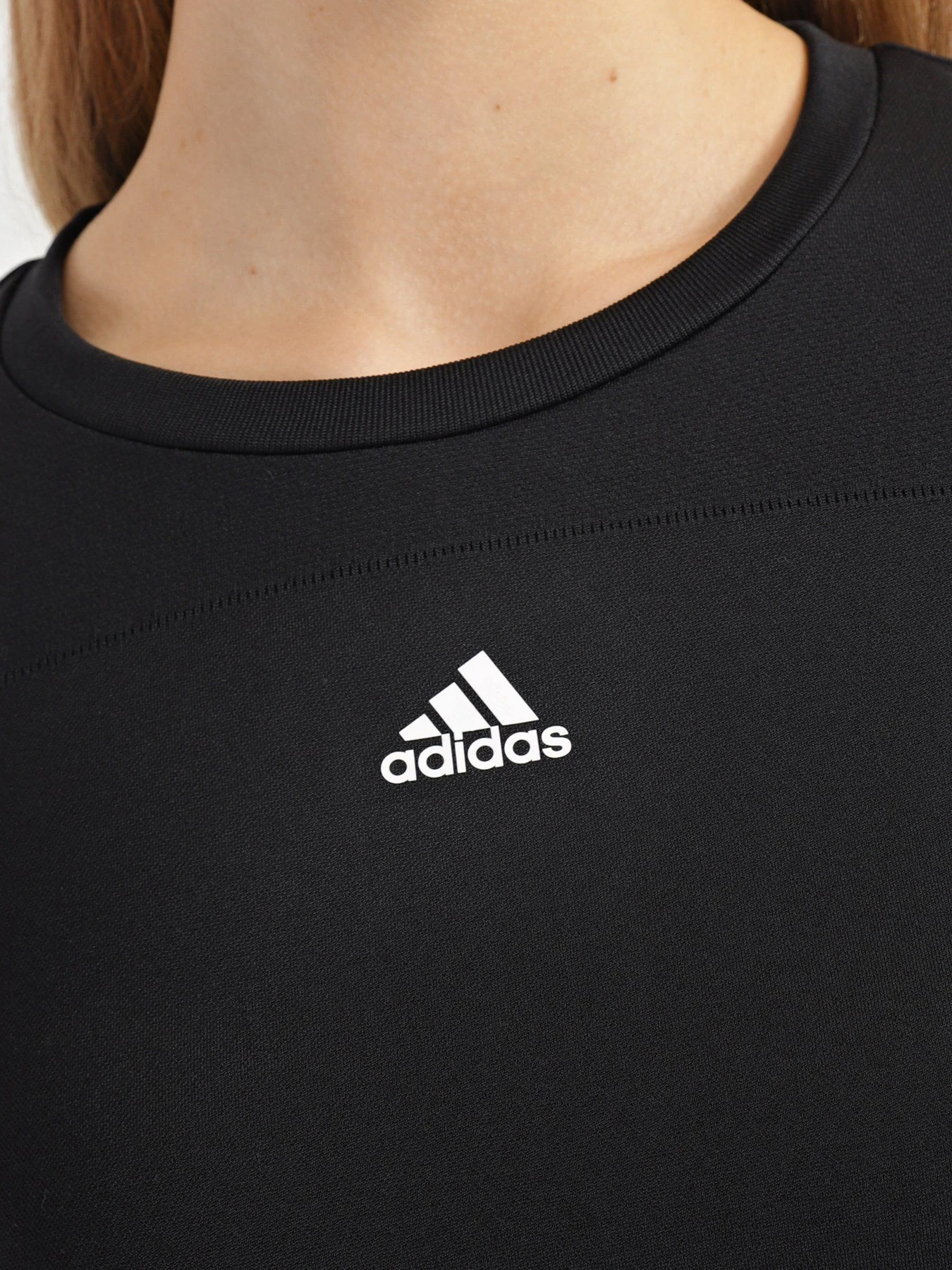Худи и свитшоты Adidas Aeroknit Seamless Fitted модель HA1196 Худи и свитшоты Adidas Aeroknit Seamless Fitted модель HA1196 Фото
