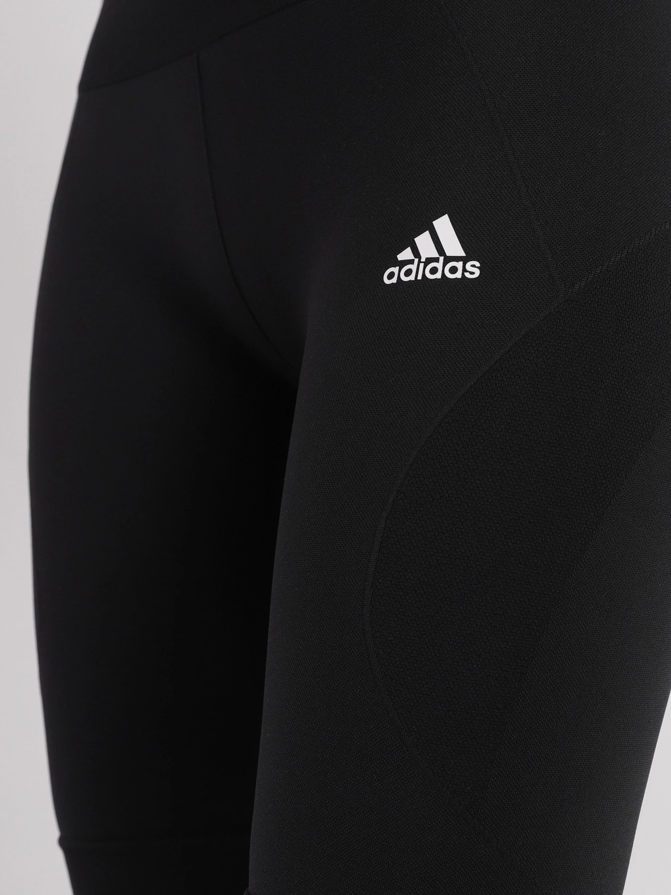 Шорти Adidas Aeroknit Seamless модель HA6607 Шорти Adidas Aeroknit Seamless модель HA6607 Фото