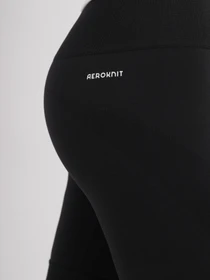 Шорти Adidas Aeroknit Seamless модель HA6607 Фото