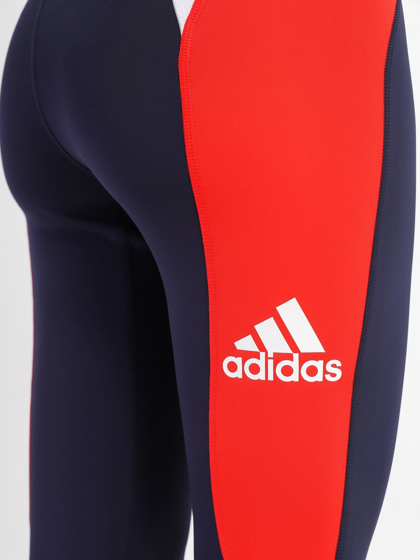 Брюки Adidas Designed To Move Colorblock 7/8 Sport модель HA6621 Брюки Adidas Designed To Move Colorblock 7/8 Sport модель HA6621 Фото