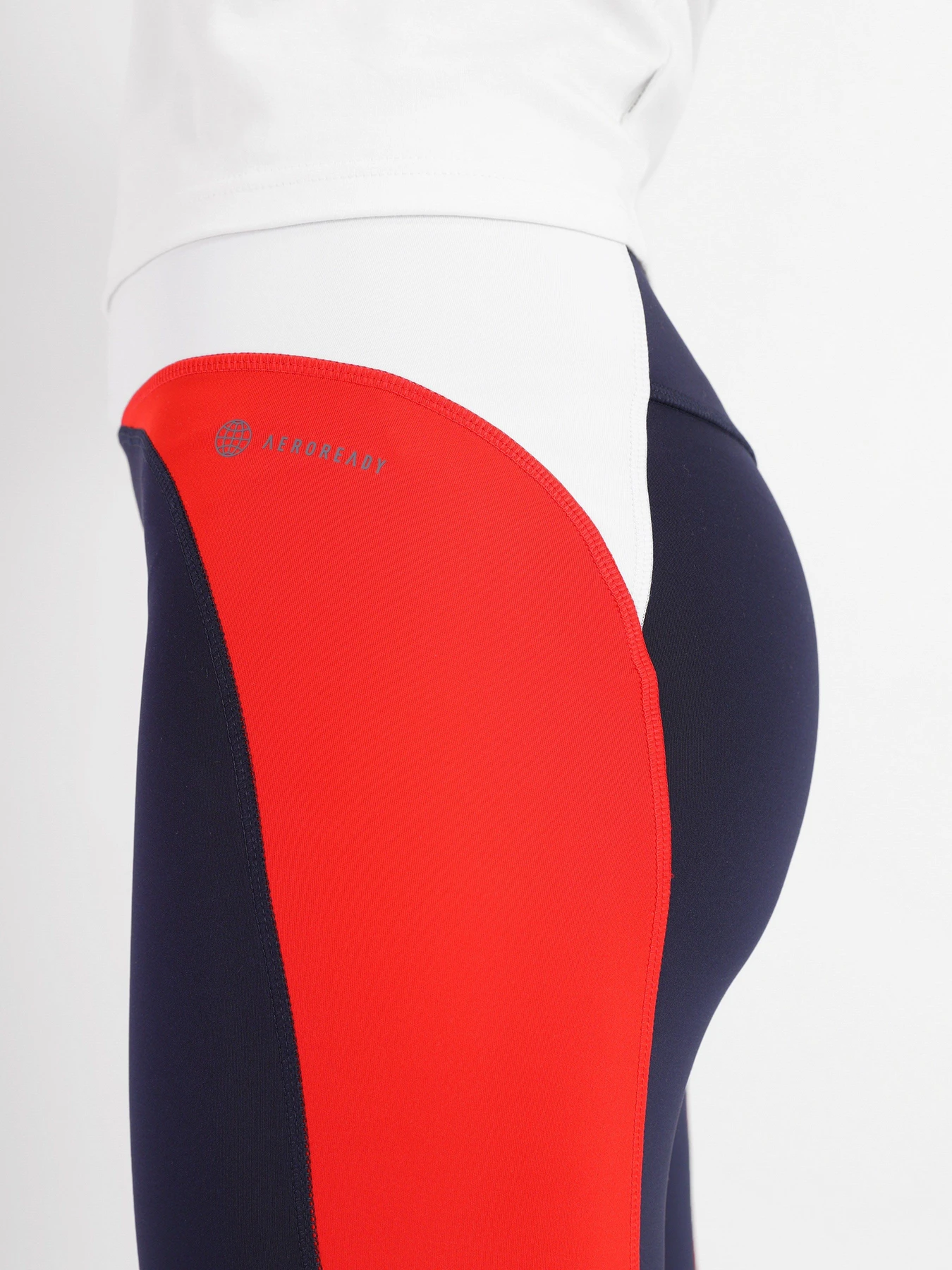 Брюки Adidas Designed To Move Colorblock 7/8 Sport модель HA6621 Брюки Adidas Designed To Move Colorblock 7/8 Sport модель HA6621 Фото