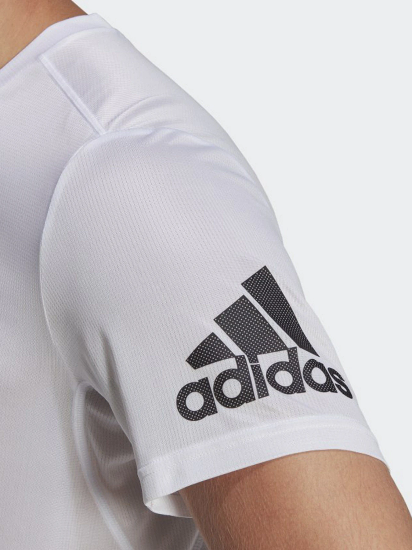 Футболки і поло Adidas Run It Performance модель HB7471 Футболки і поло Adidas Run It Performance модель HB7471 Фото