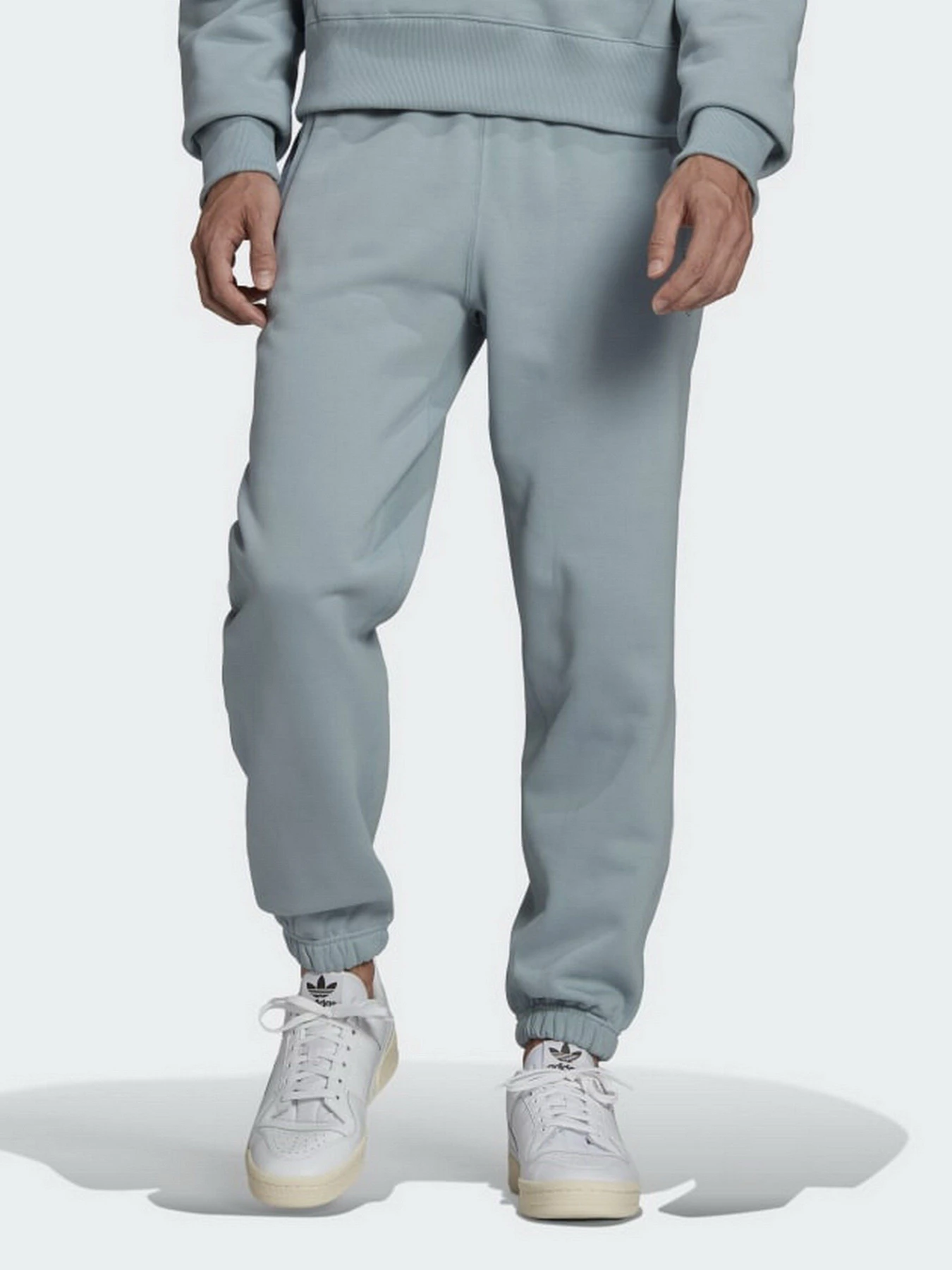 Брюки Adidas Adicolor Trefoil 3d модель HC4537 Брюки Adidas Adicolor Trefoil 3d модель HC4537 Фото
