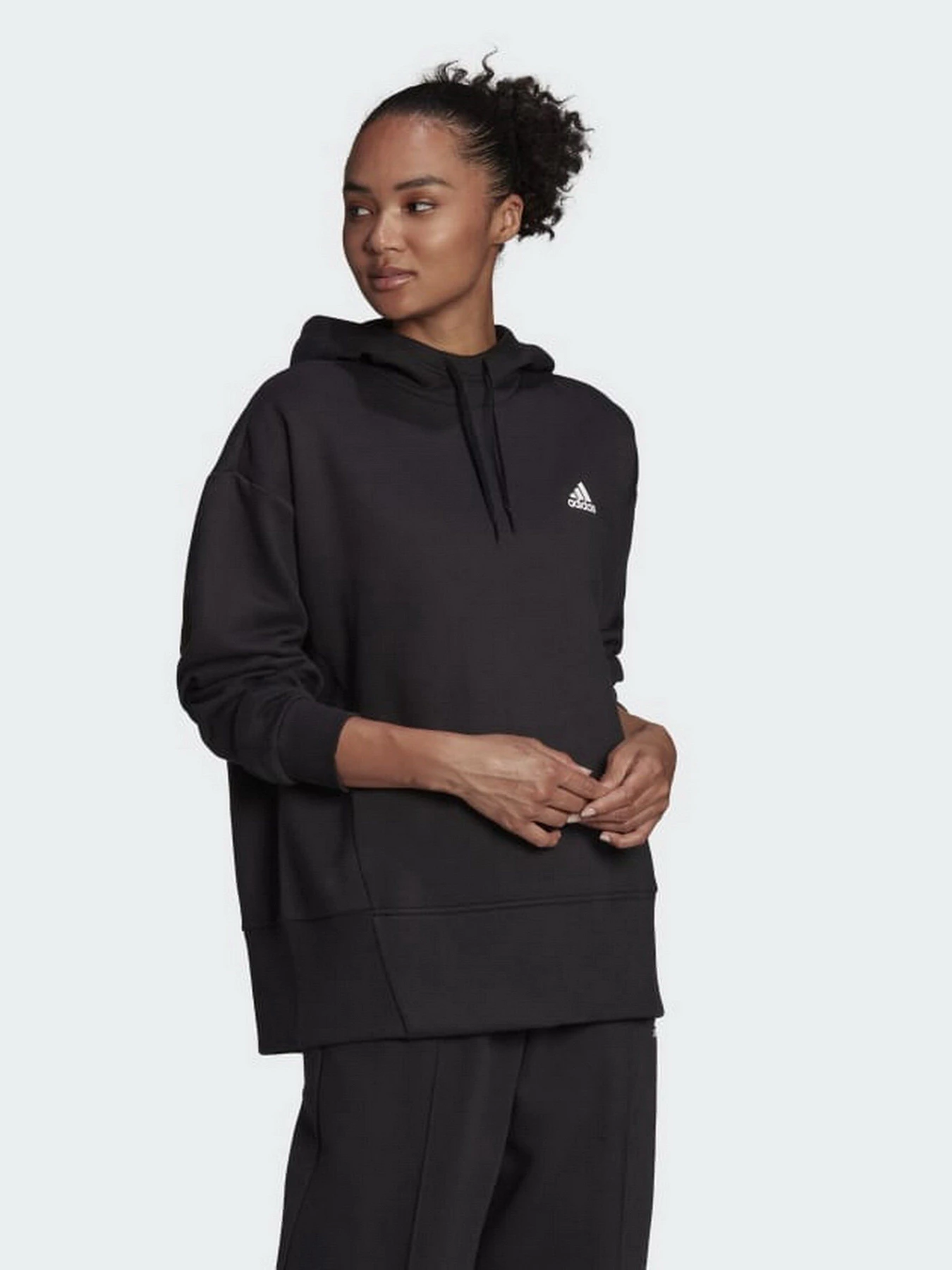 Худі та світшоти Adidas Essentials Studio Fleece модель HD6746 Худі та світшоти Adidas Essentials Studio Fleece модель HD6746 Фото