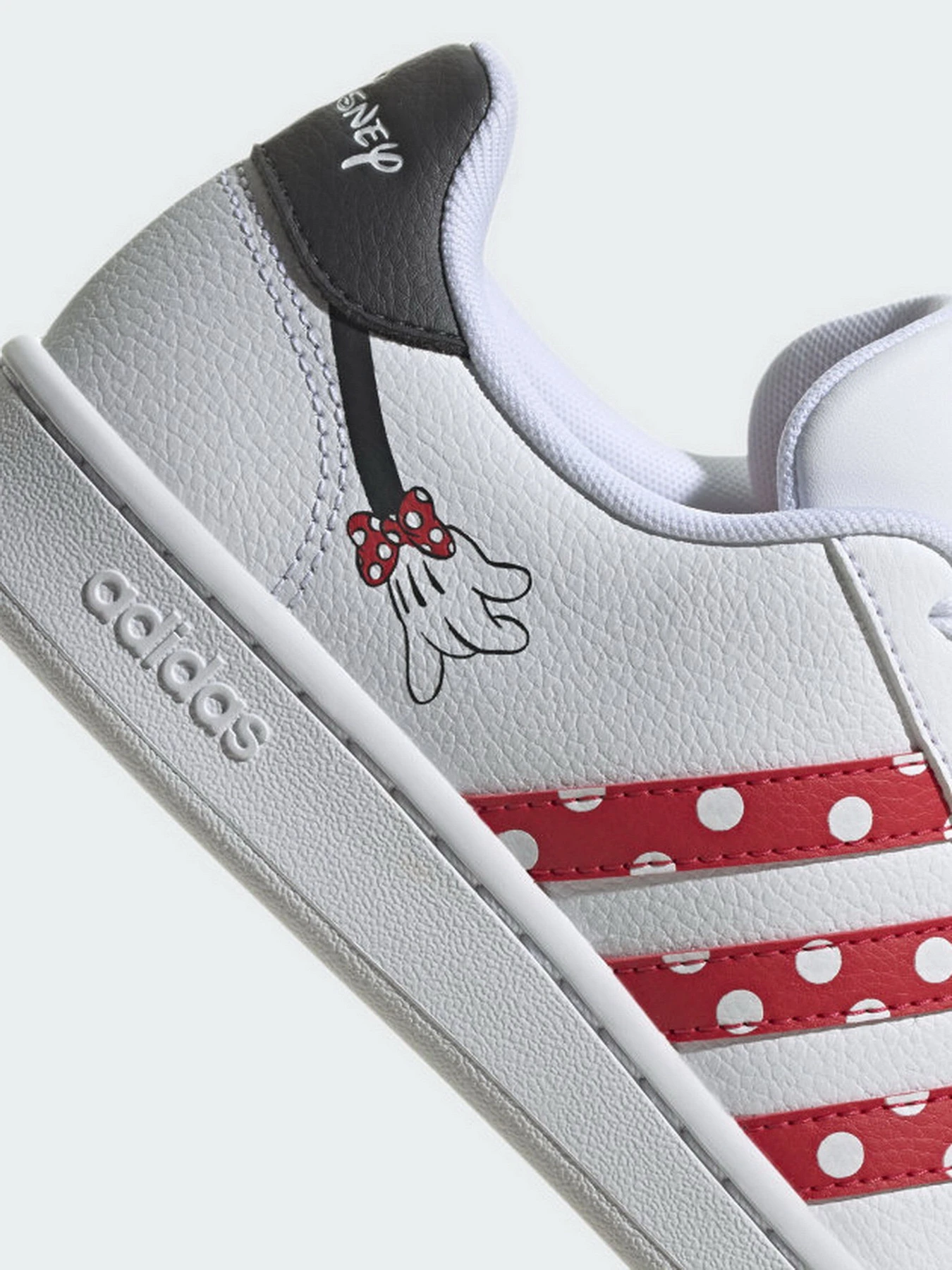 Кеды Adidas x Disney Minnie Mouse Grand Court модель GW6247 Кеды Adidas x Disney Minnie Mouse Grand Court модель GW6247 Фото