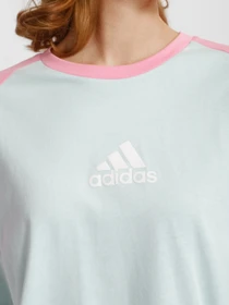 Футболки і поло Adidas Essentials Colorblock Boyfriend модель HD6785 Фото