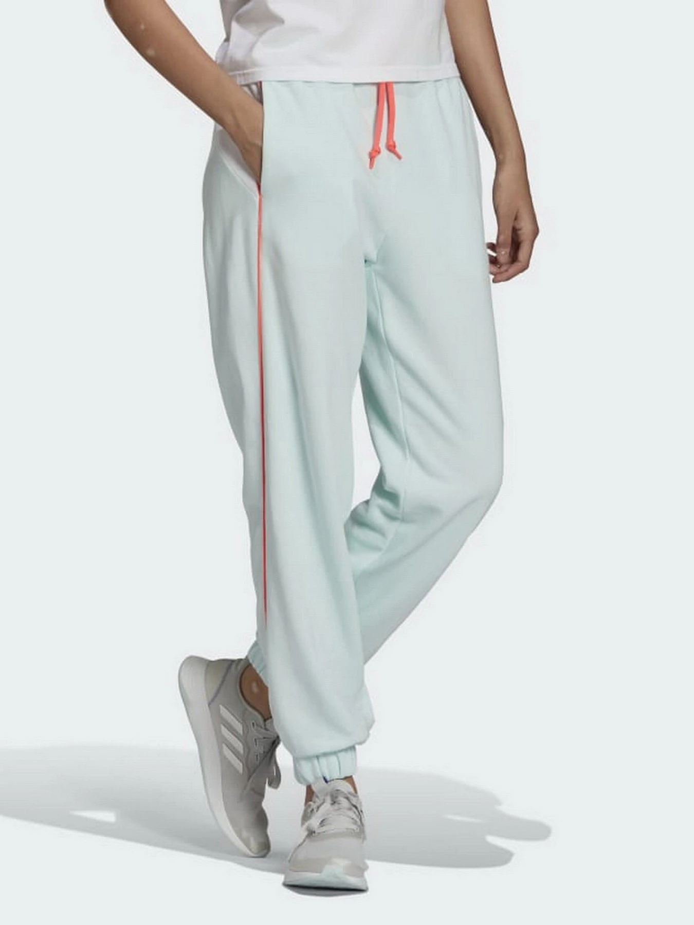 Брюки Adidas Essentials Colorblock модель HD6791 Брюки Adidas Essentials Colorblock модель HD6791 Фото