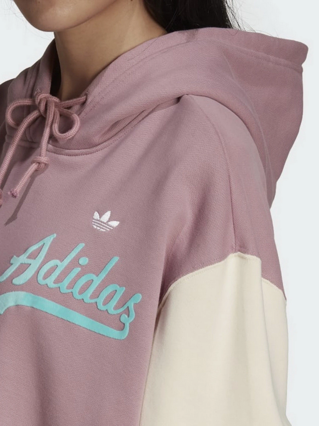 Худи и свитшоты Adidas Modern B-Ball Originals модель HD9784 Худи и свитшоты Adidas Modern B-Ball Originals модель HD9784 Фото