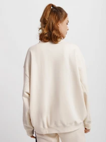 Худі та світшоти Adidas Adicolor Oversize No-Dye модель HE0377 Фото