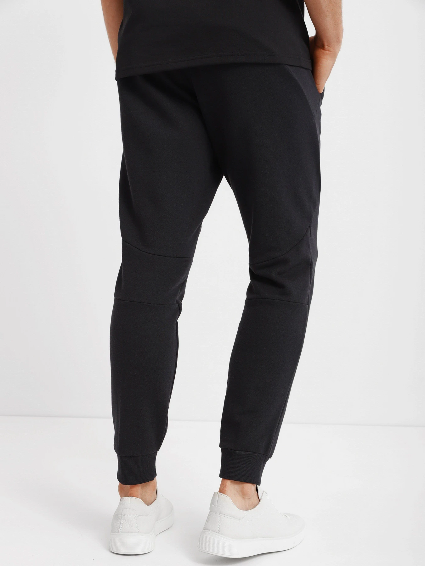 Брюки Adidas Essentials4Gameday Sport Inspired модель HE1800 Брюки Adidas Essentials4Gameday Sport Inspired модель HE1800 Фото