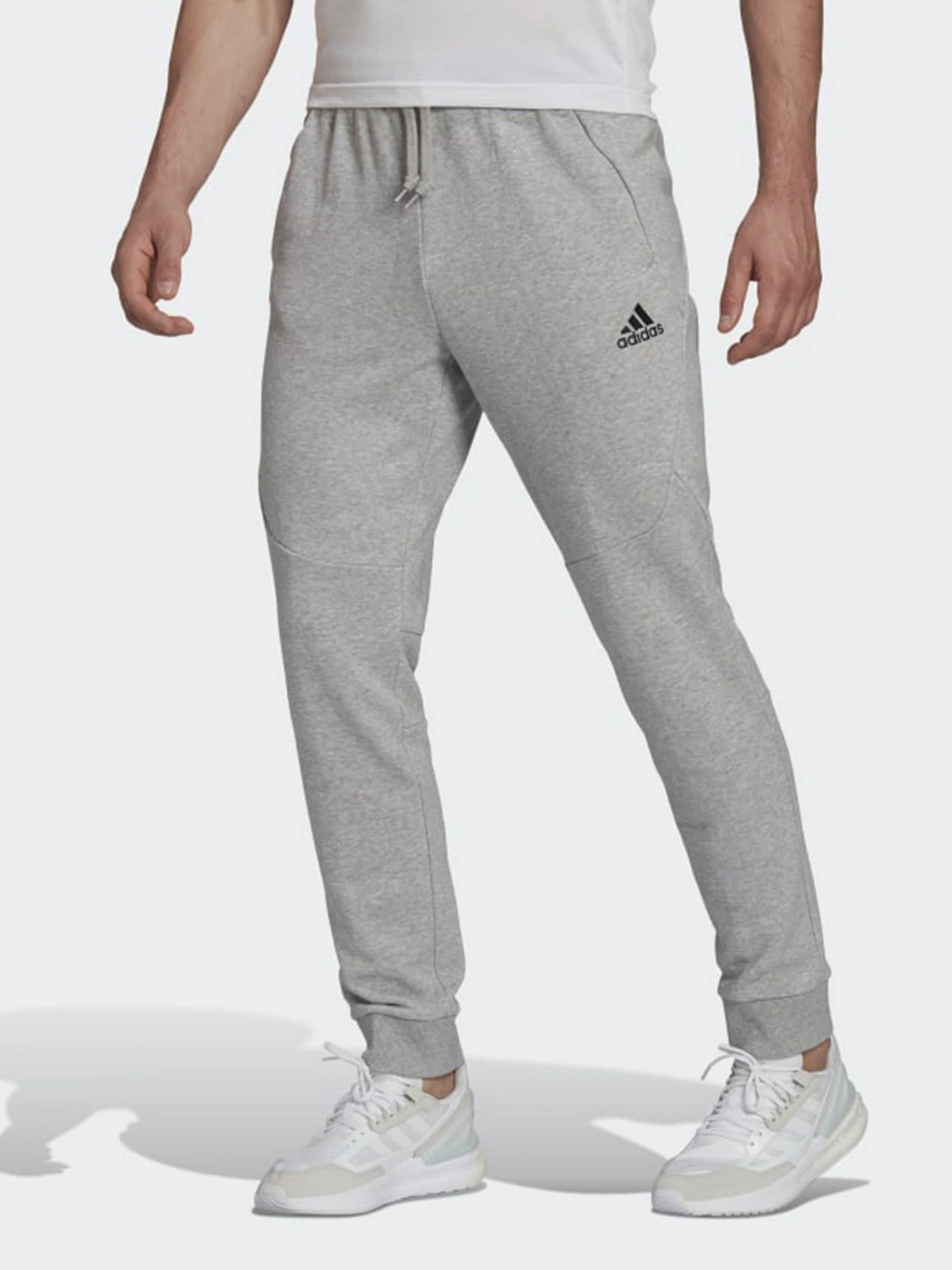 Брюки Adidas Essentials 4 GAMEDAY модель HE1809 Брюки Adidas Essentials 4 GAMEDAY модель HE1809 Фото