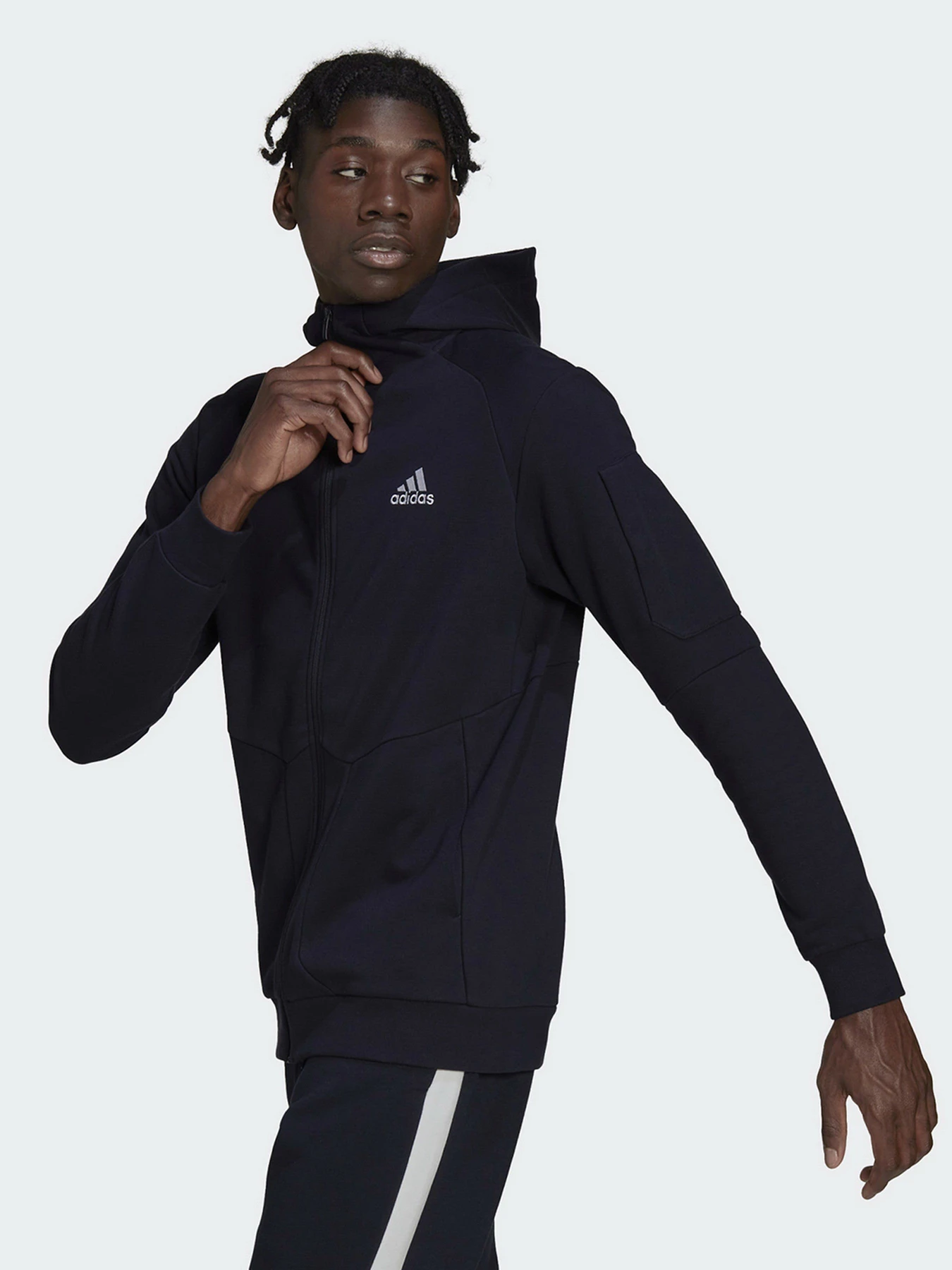 Худи и свитшоты Adidas Essentials 4 GAMEDAY Full-Zip модель HE1812 Худи и свитшоты Adidas Essentials 4 GAMEDAY Full-Zip модель HE1812 Фото