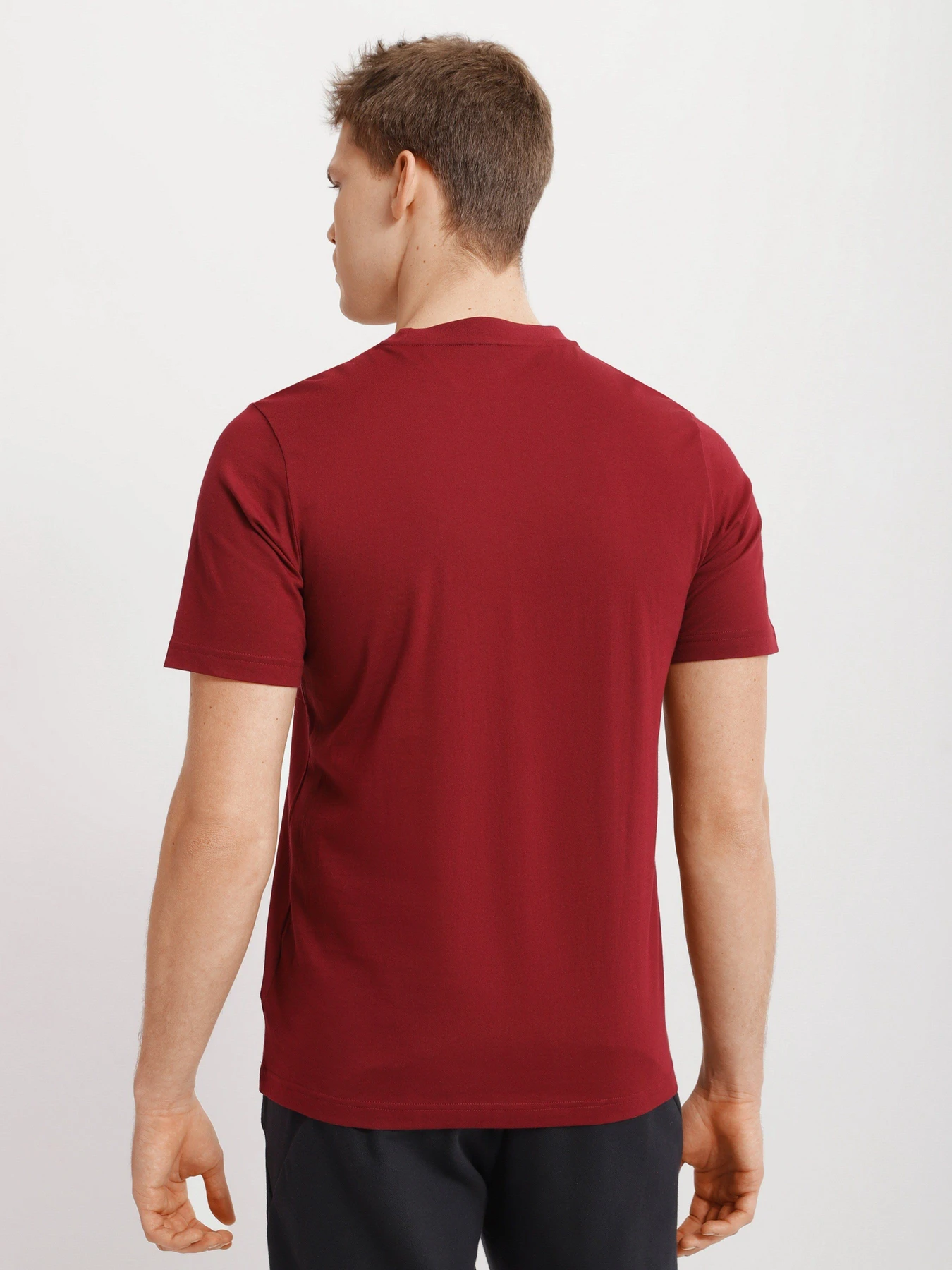Футболки і поло Adidas Essentials Feelcomfy модель HE1819 Футболки і поло Adidas Essentials Feelcomfy модель HE1819 Фото