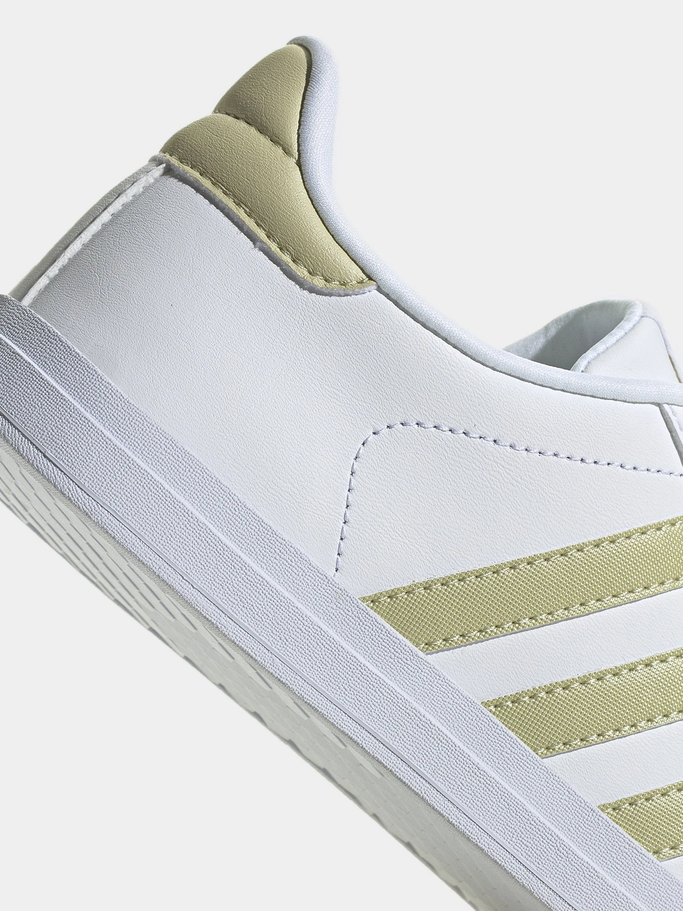 Кеди Adidas Courtpoint модель GX5713 Фото